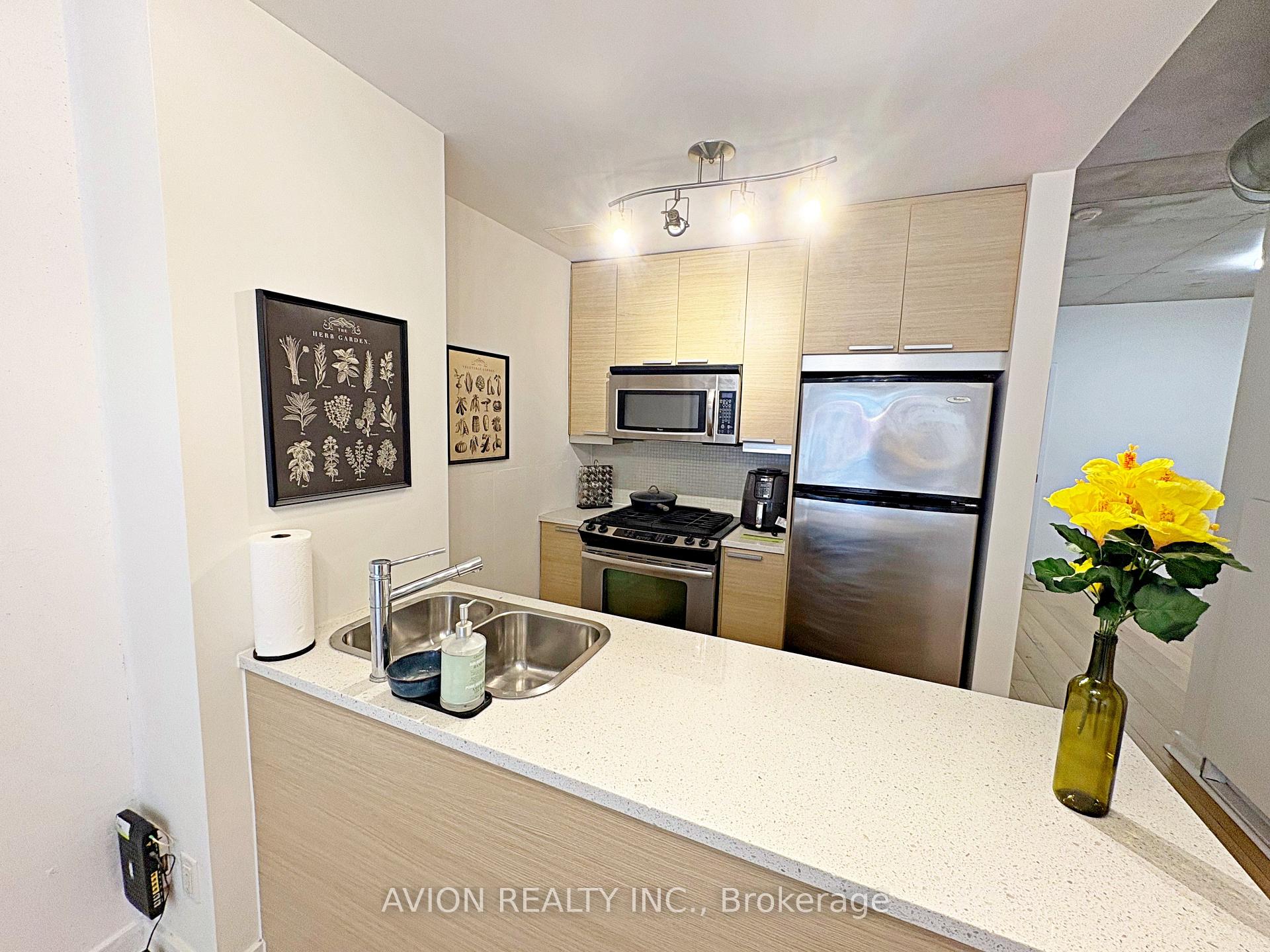 Photo 9 of Unit 311, 138 Princess Street, Toronto, Moss Park — HOMEH