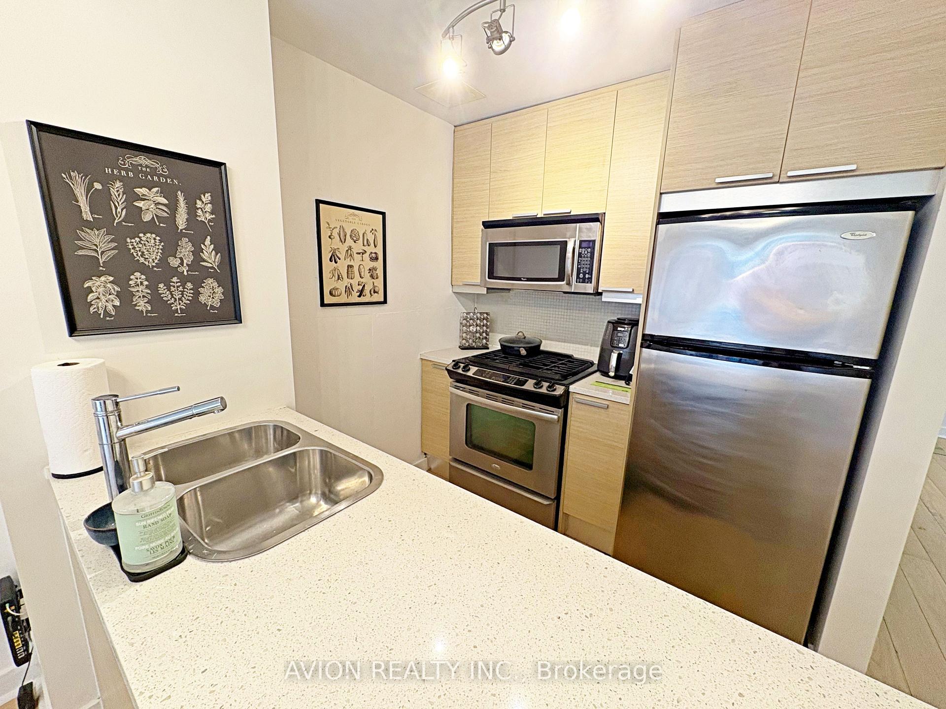 Photo 11 of Unit 311, 138 Princess Street, Toronto, Moss Park — HOMEH