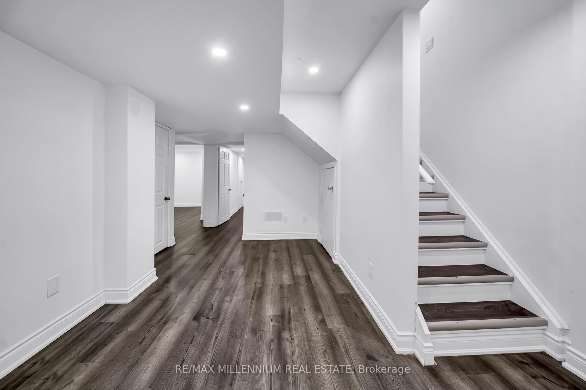 Photo 44 of 36 Allangrove Drive, Brampton, Fletcher's Meadow — HOMEH