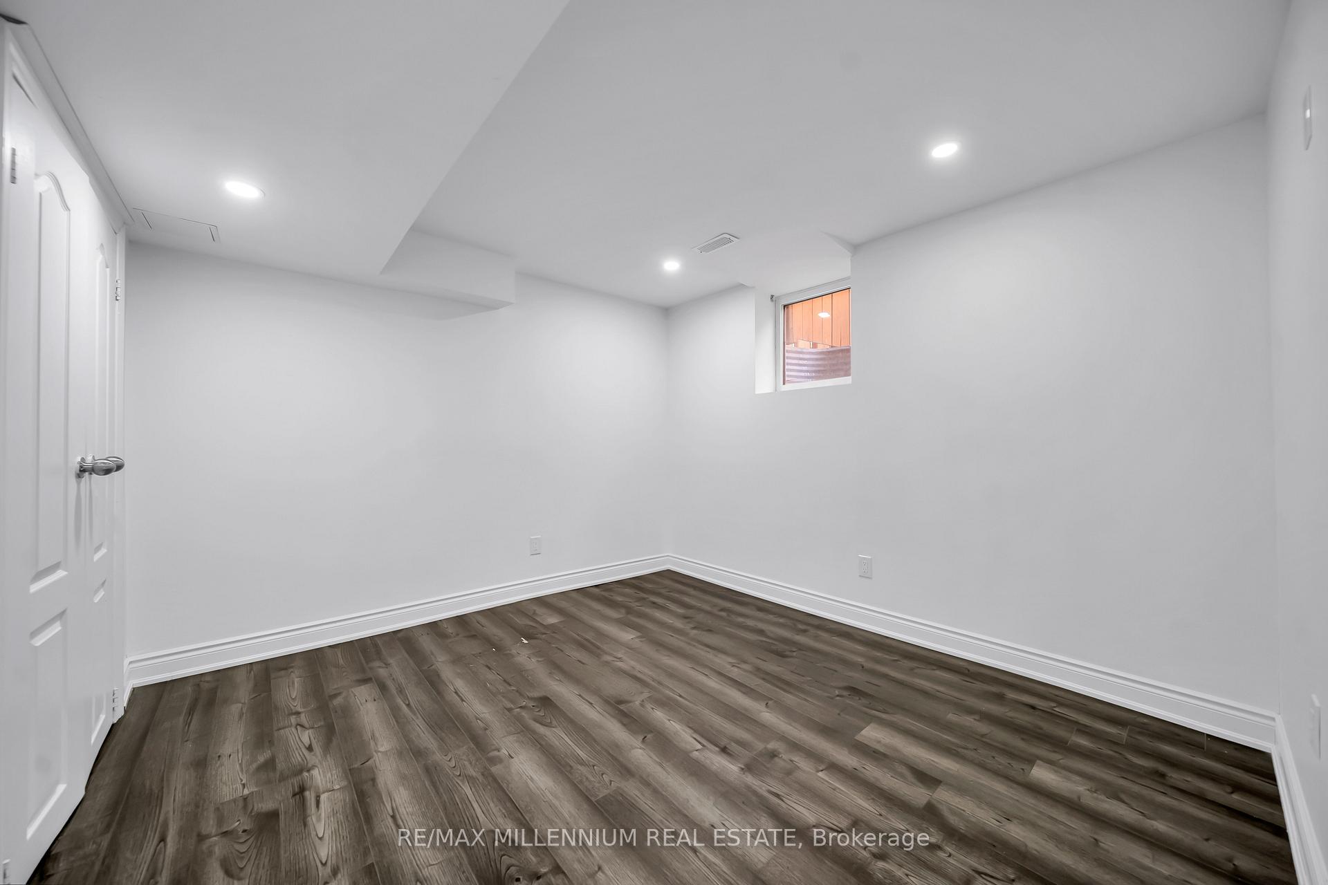 Photo 45 of 36 Allangrove Drive, Brampton, Fletcher's Meadow — HOMEH