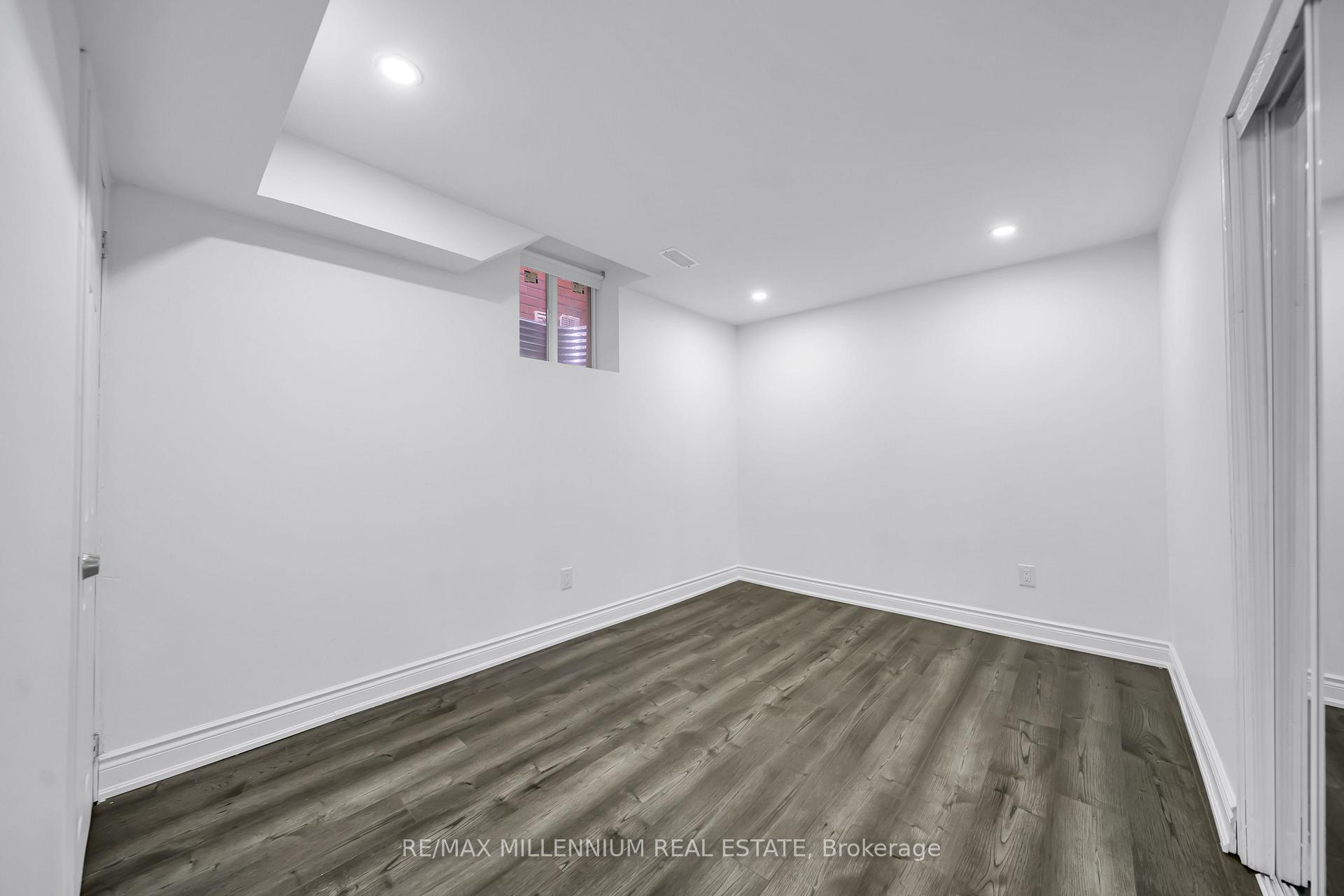 Photo 46 of 36 Allangrove Drive, Brampton, Fletcher's Meadow — HOMEH