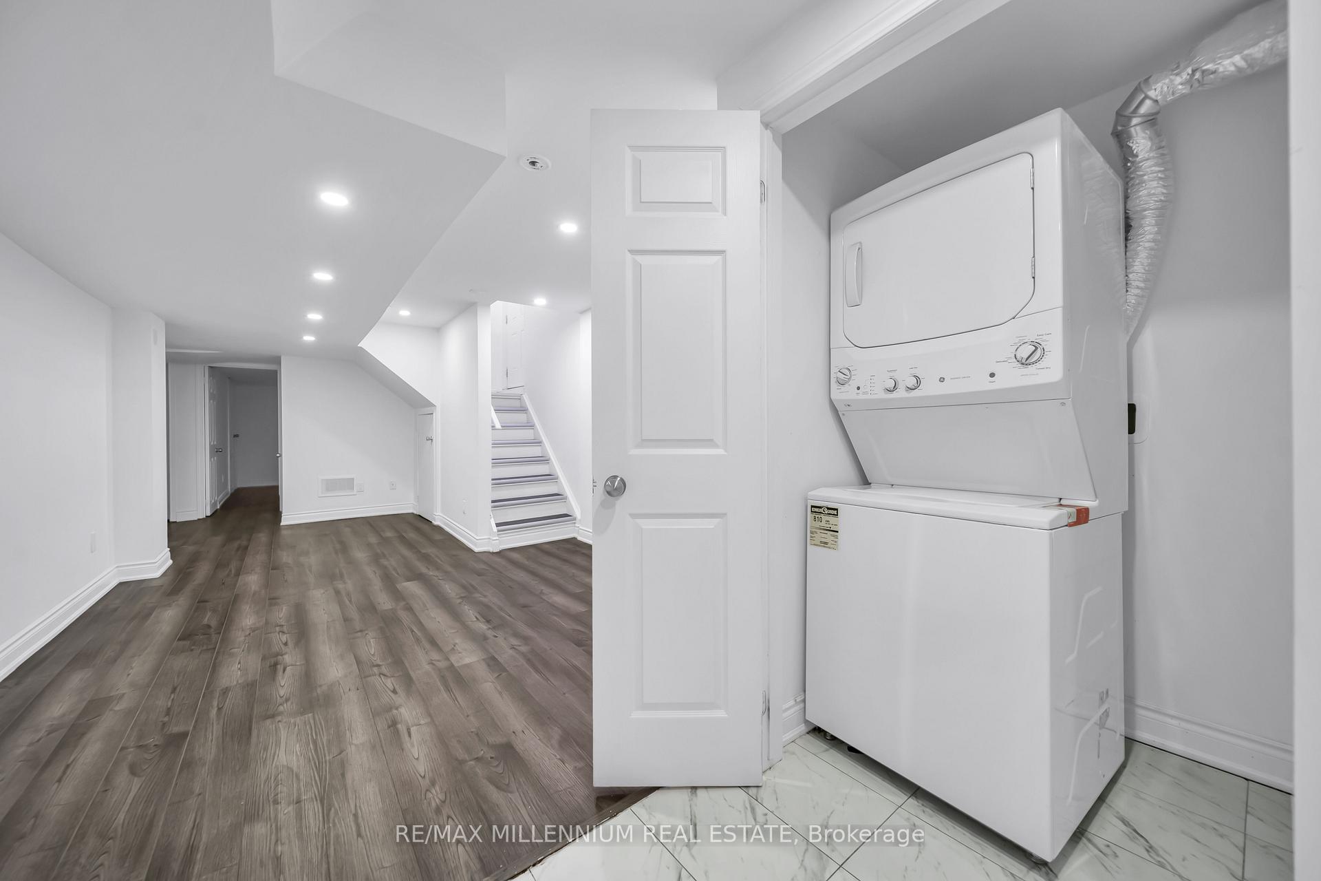 Photo 48 of 36 Allangrove Drive, Brampton, Fletcher's Meadow — HOMEH