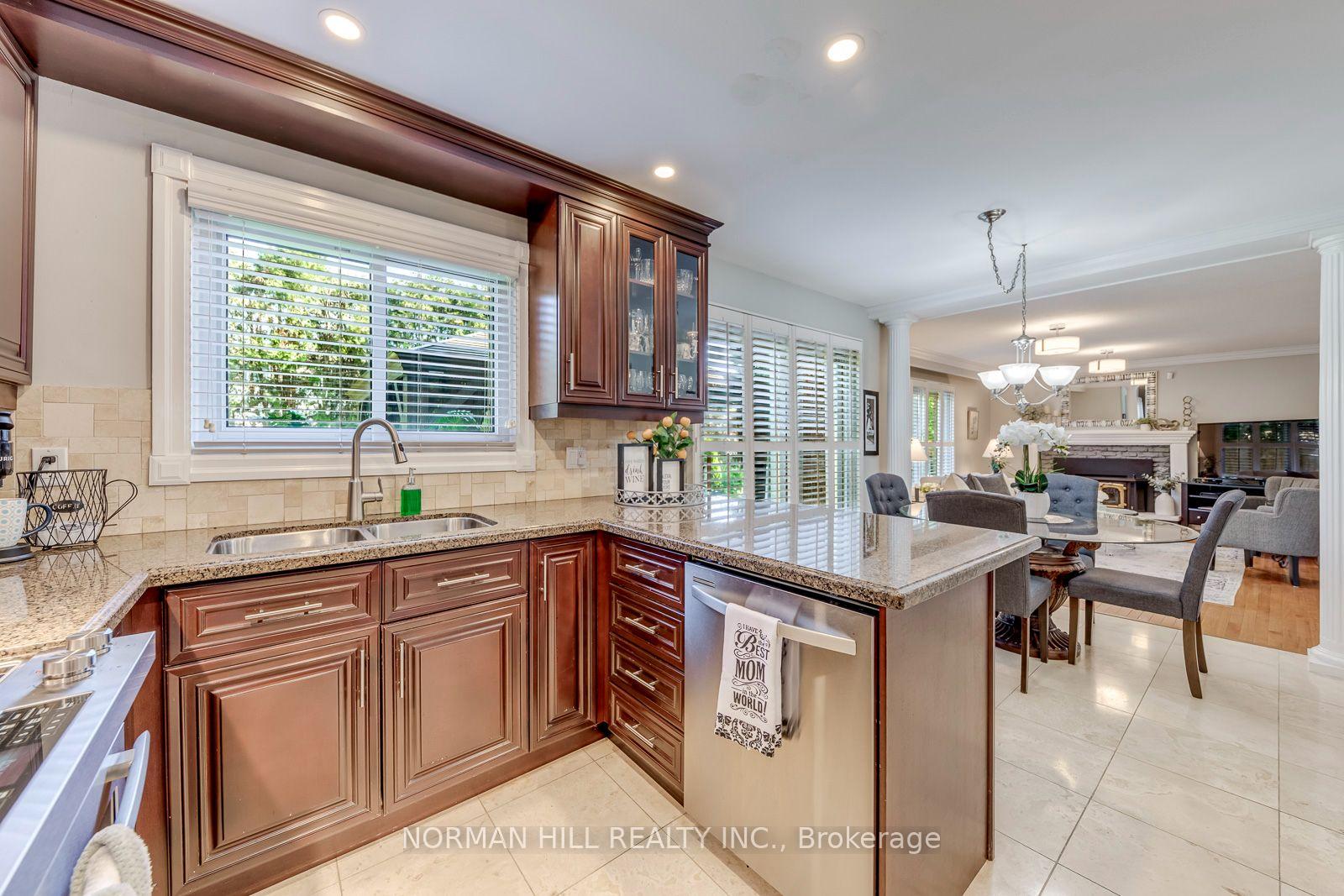 Photo 29 of 2491 Woburn Crescent, Oakville, West — HOMEH