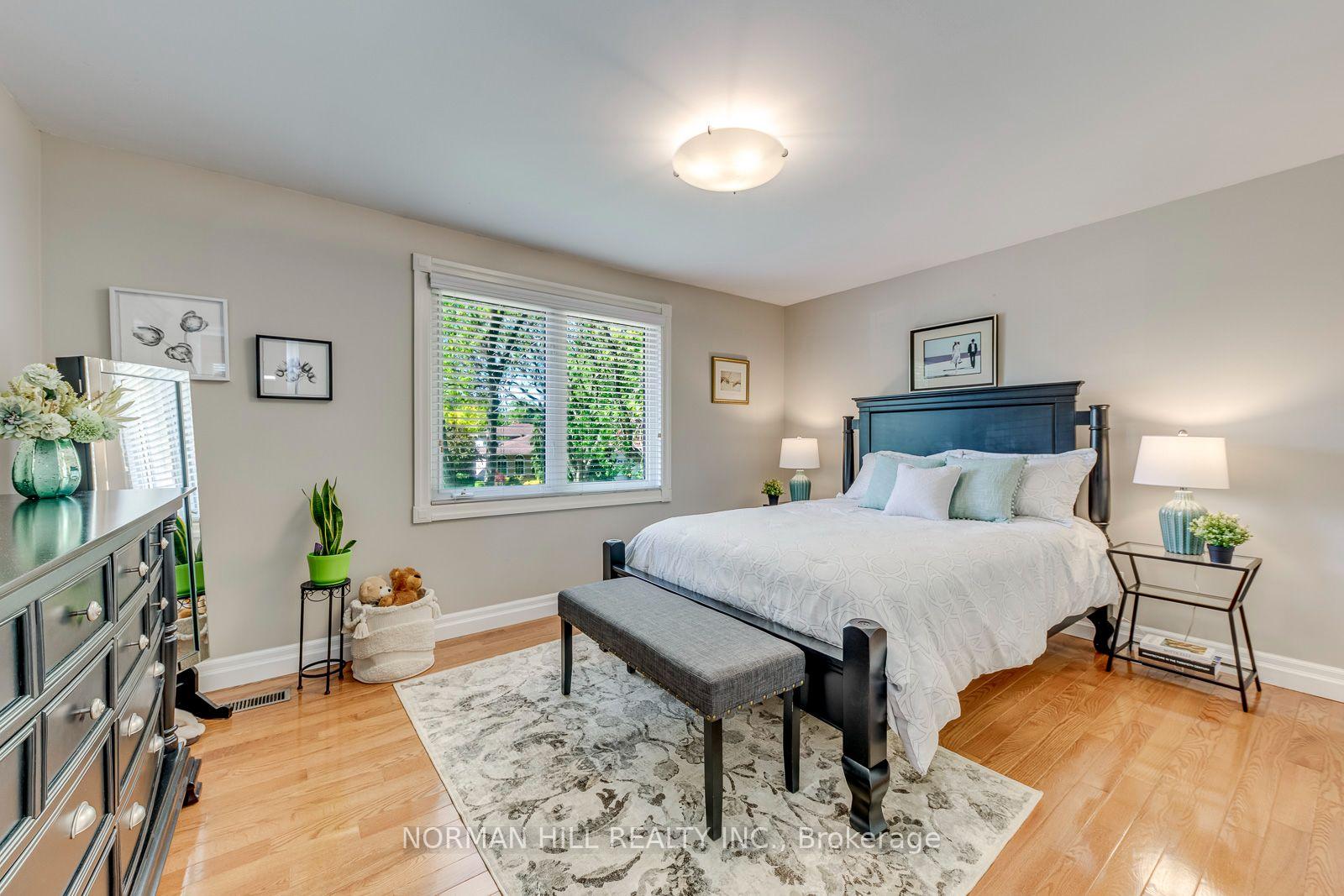 Photo 35 of 2491 Woburn Crescent, Oakville, West — HOMEH