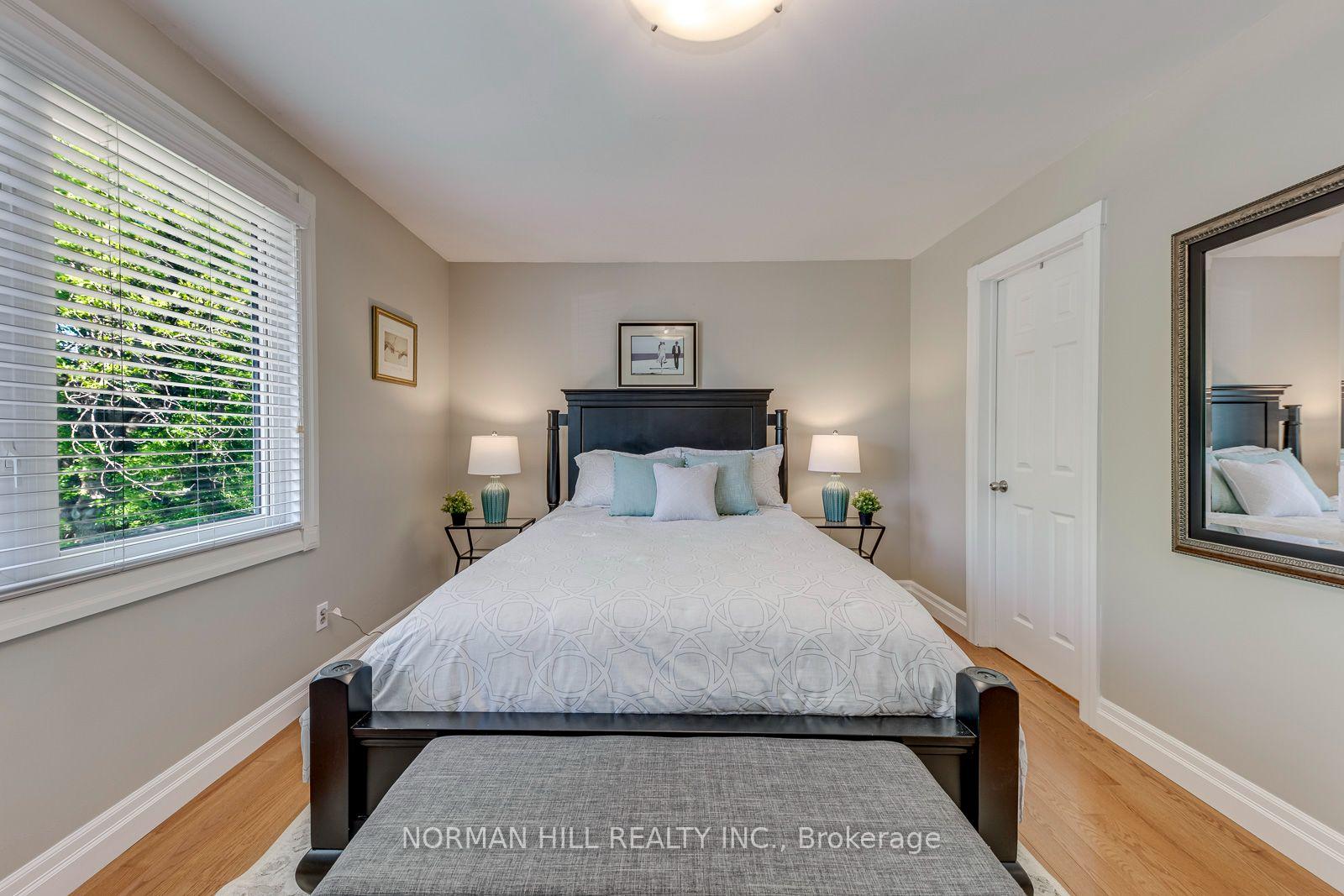 Photo 36 of 2491 Woburn Crescent, Oakville, West — HOMEH