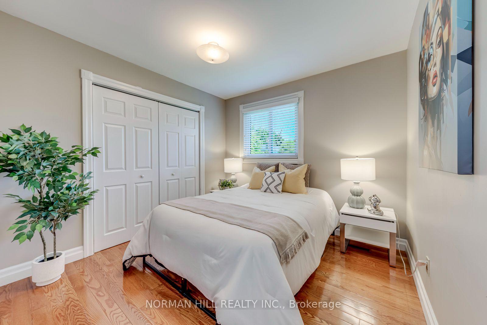 Photo 39 of 2491 Woburn Crescent, Oakville, West — HOMEH