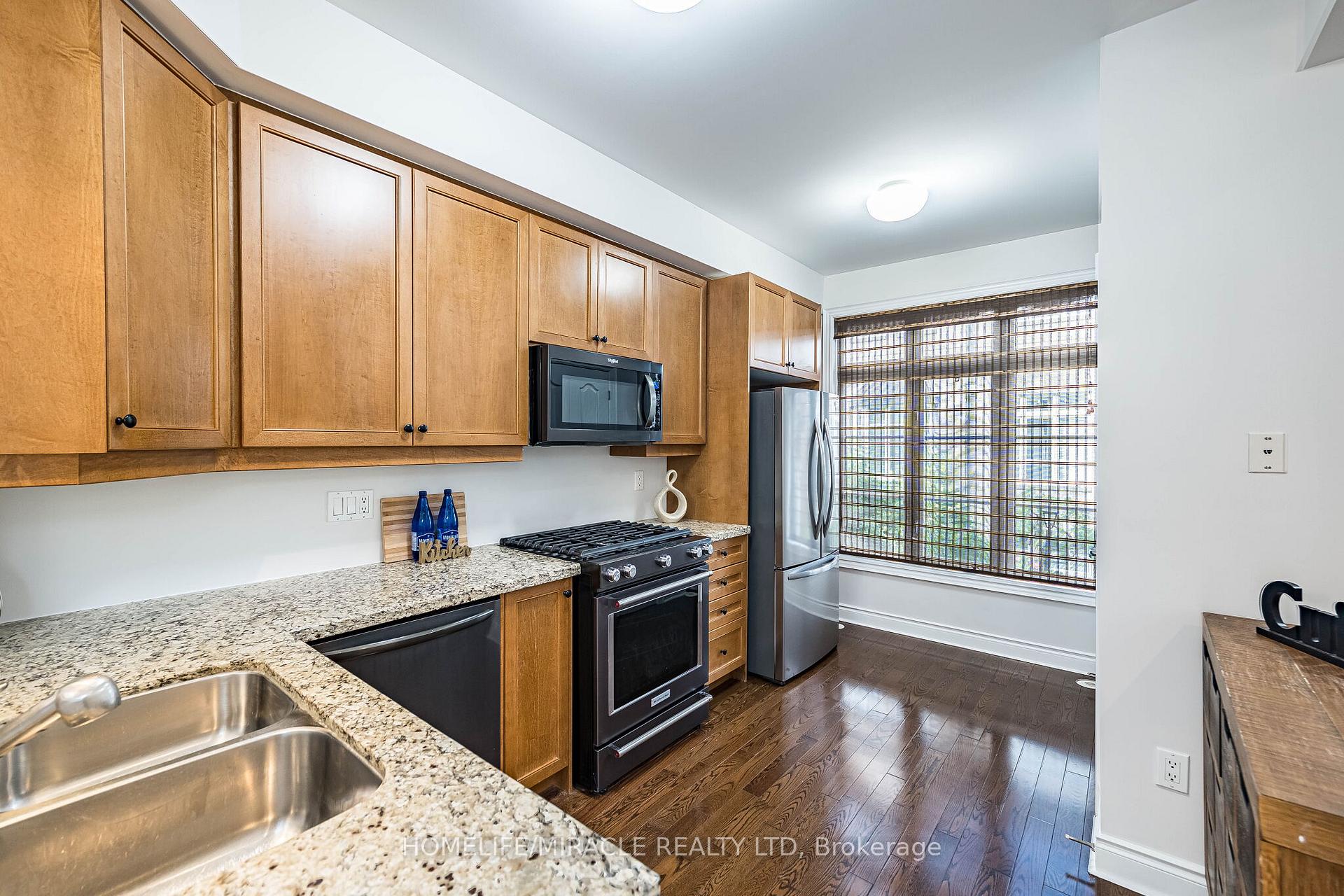 Photo 18 of Unit 1, 265 Van Dusen Boulevard, Etobicoke, Islington-City Centre West — HOMEH