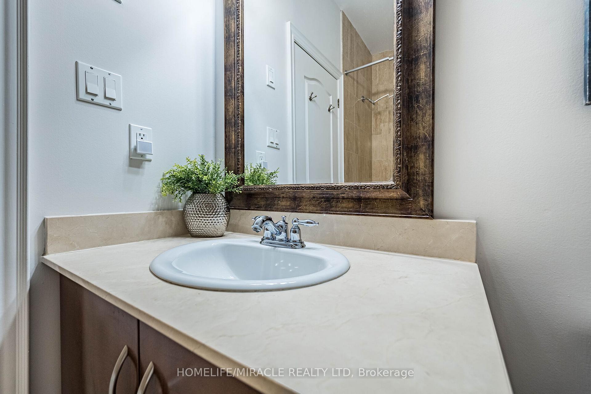 Photo 37 of Unit 1, 265 Van Dusen Boulevard, Etobicoke, Islington-City Centre West — HOMEH