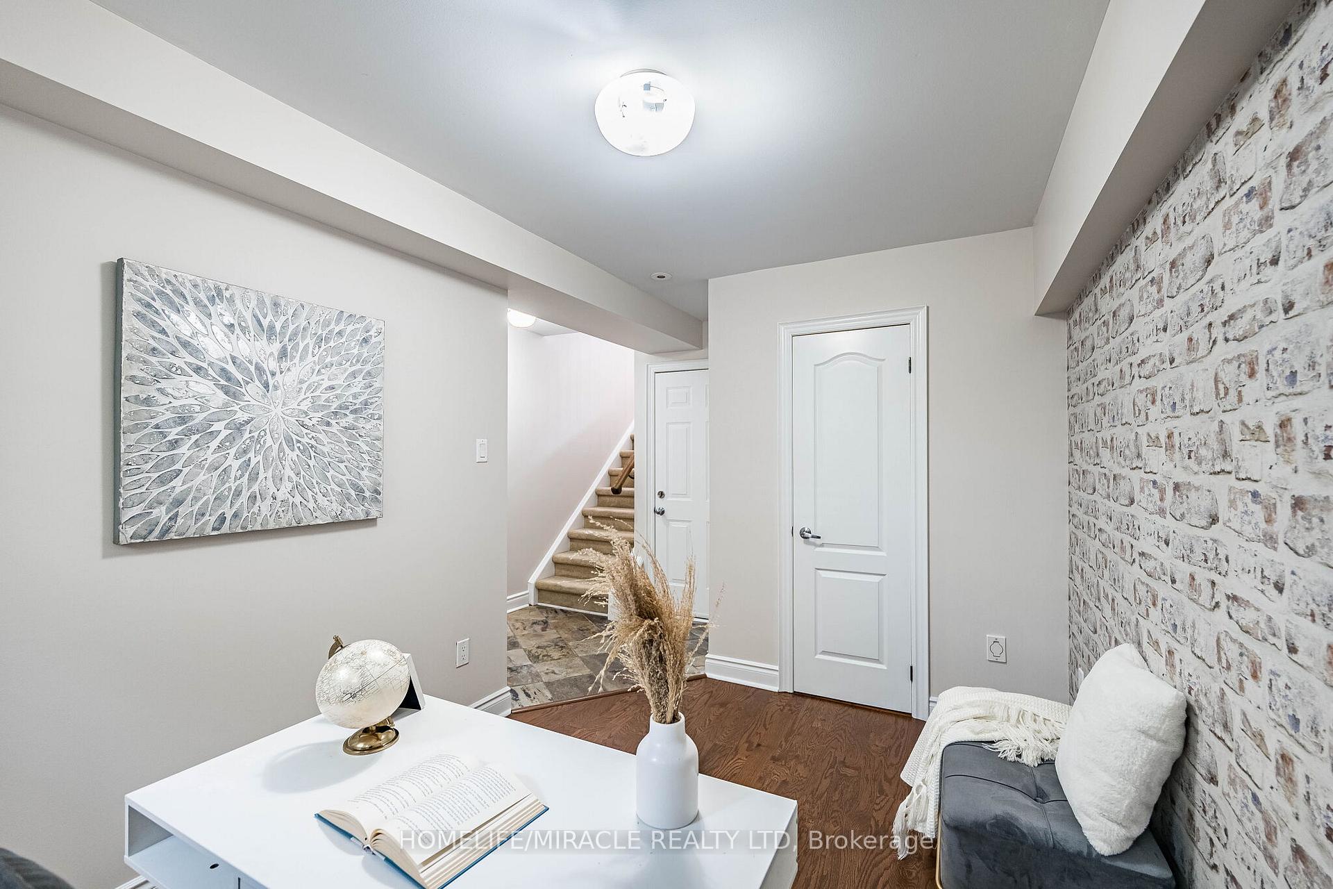 Photo 41 of Unit 1, 265 Van Dusen Boulevard, Etobicoke, Islington-City Centre West — HOMEH