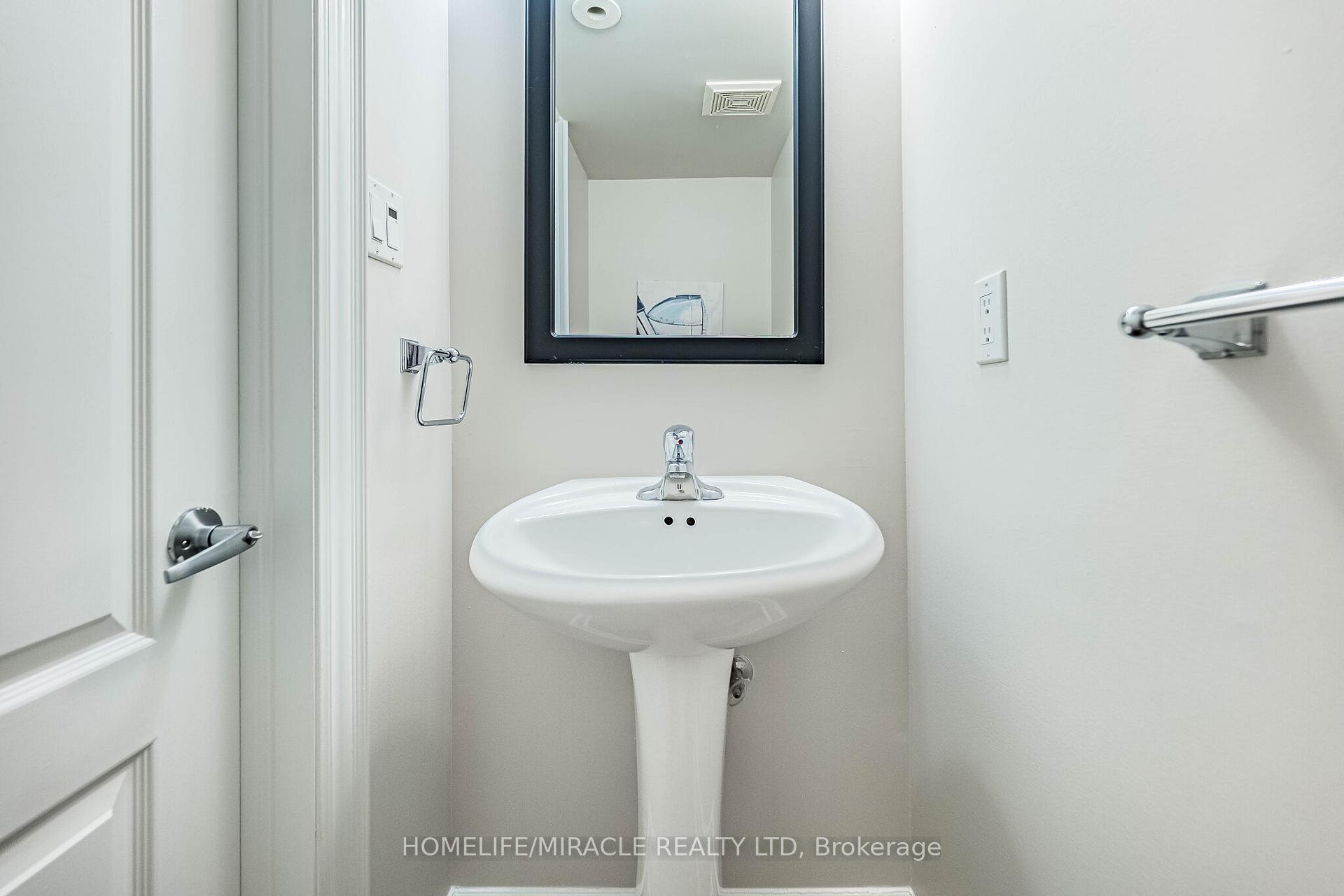 Photo 43 of Unit 1, 265 Van Dusen Boulevard, Etobicoke, Islington-City Centre West — HOMEH