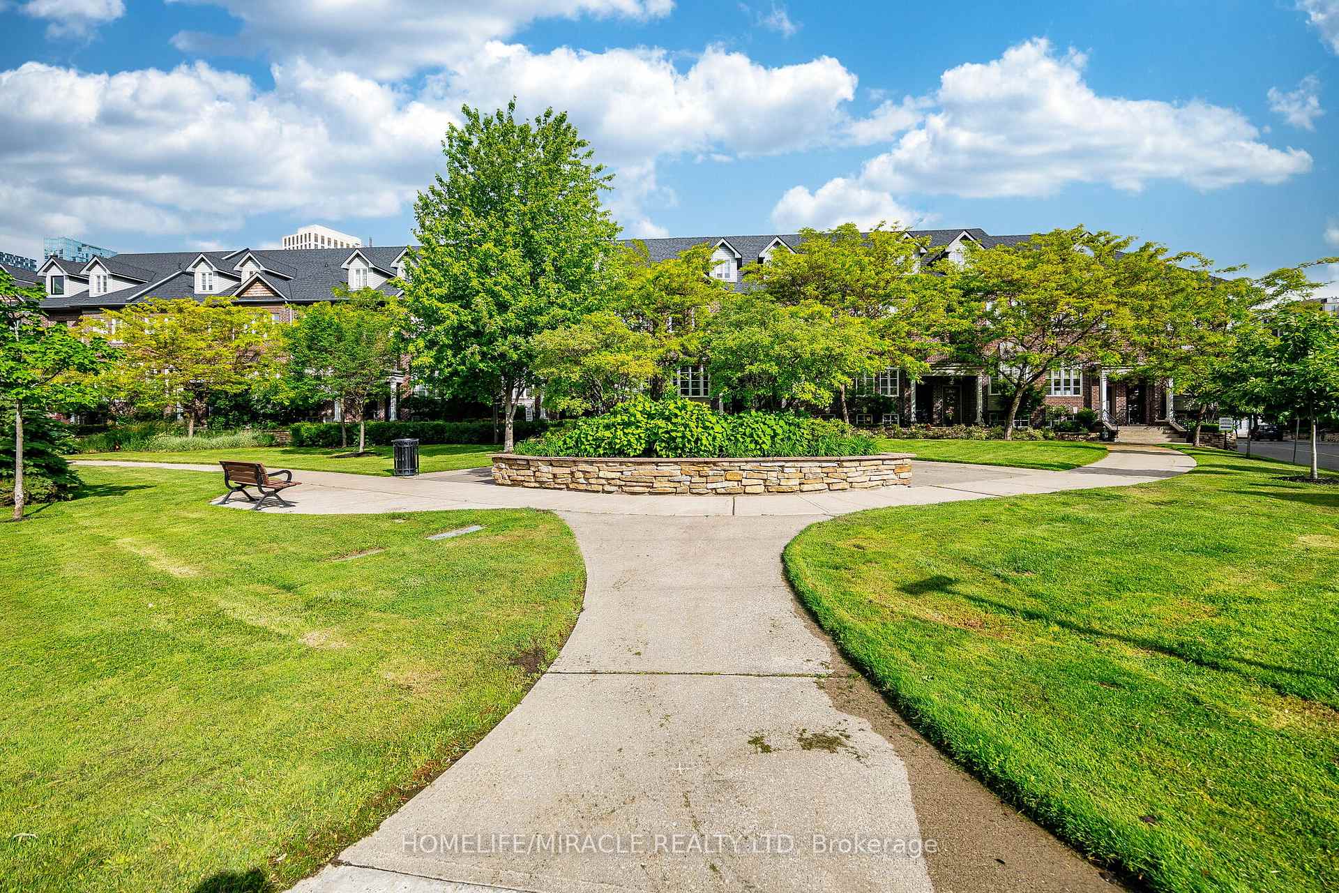 Photo 46 of Unit 1, 265 Van Dusen Boulevard, Etobicoke, Islington-City Centre West — HOMEH