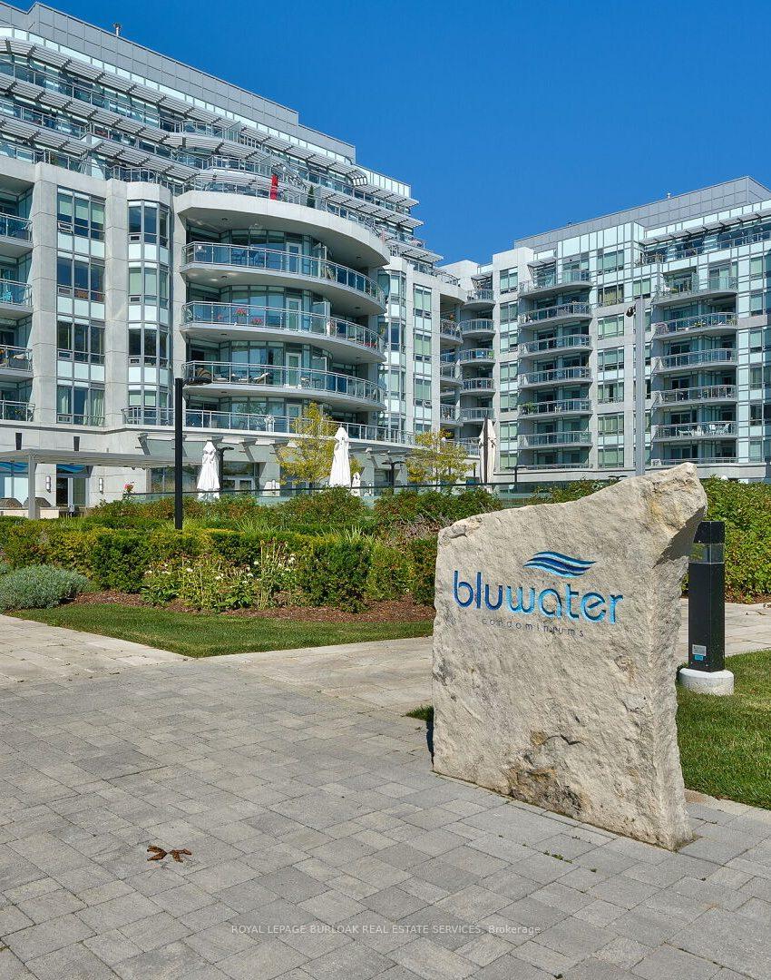 Photo 2 of Unit 503, 3500 Lakeshore Road W, Oakville, Bronte — HOMEH