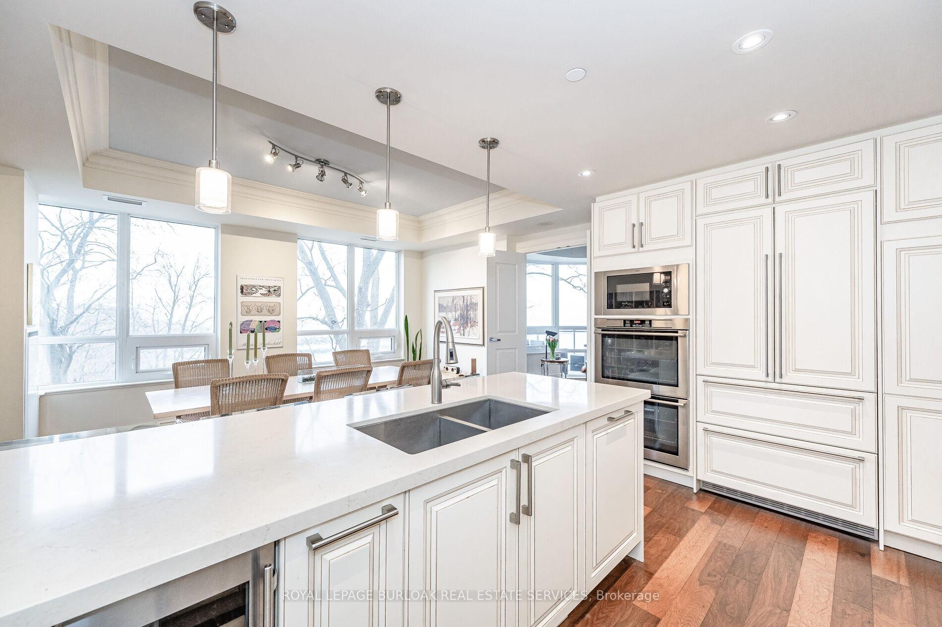 Photo 8 of Unit 503, 3500 Lakeshore Road W, Oakville, Bronte — HOMEH
