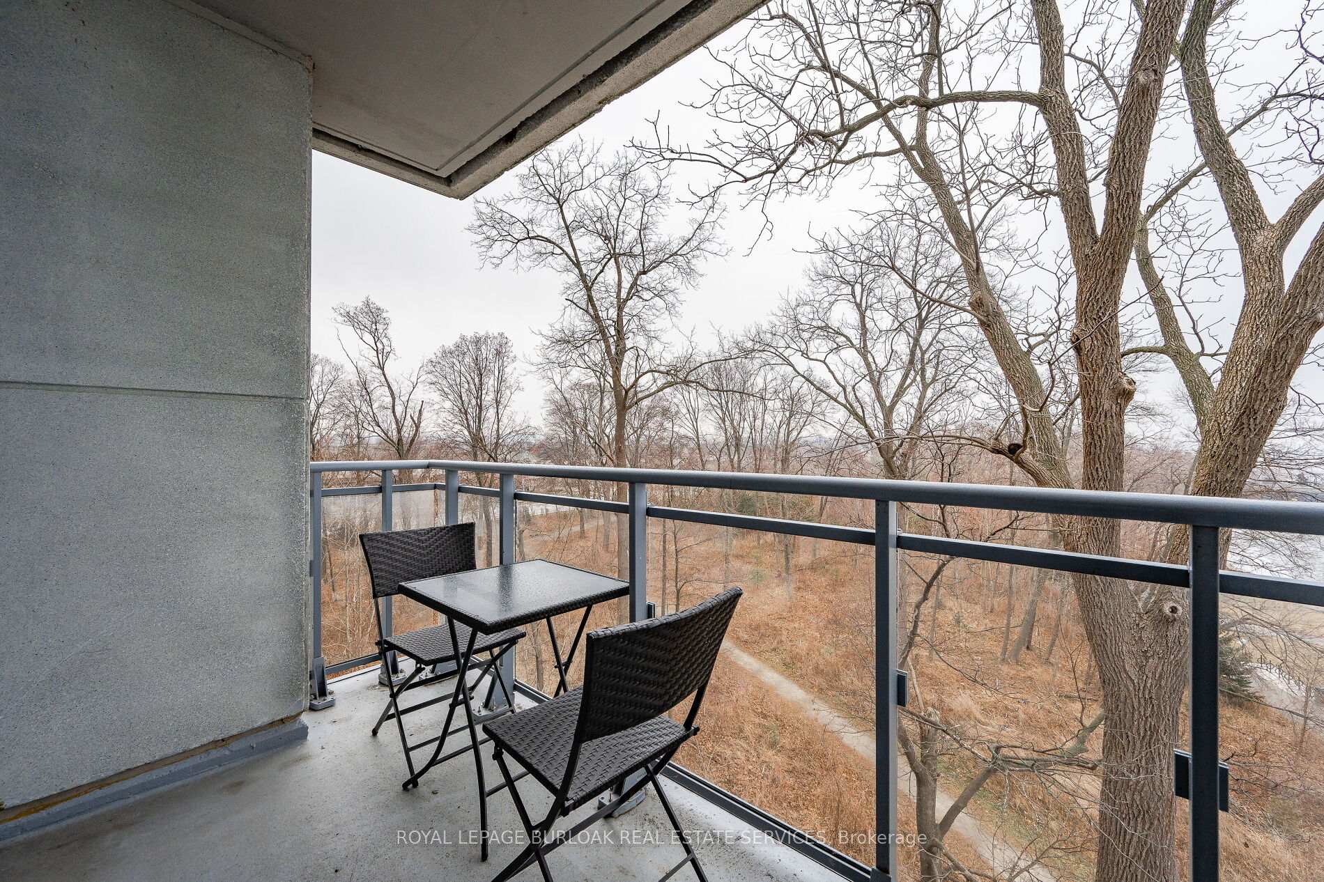 Photo 17 of Unit 503, 3500 Lakeshore Road W, Oakville, Bronte — HOMEH