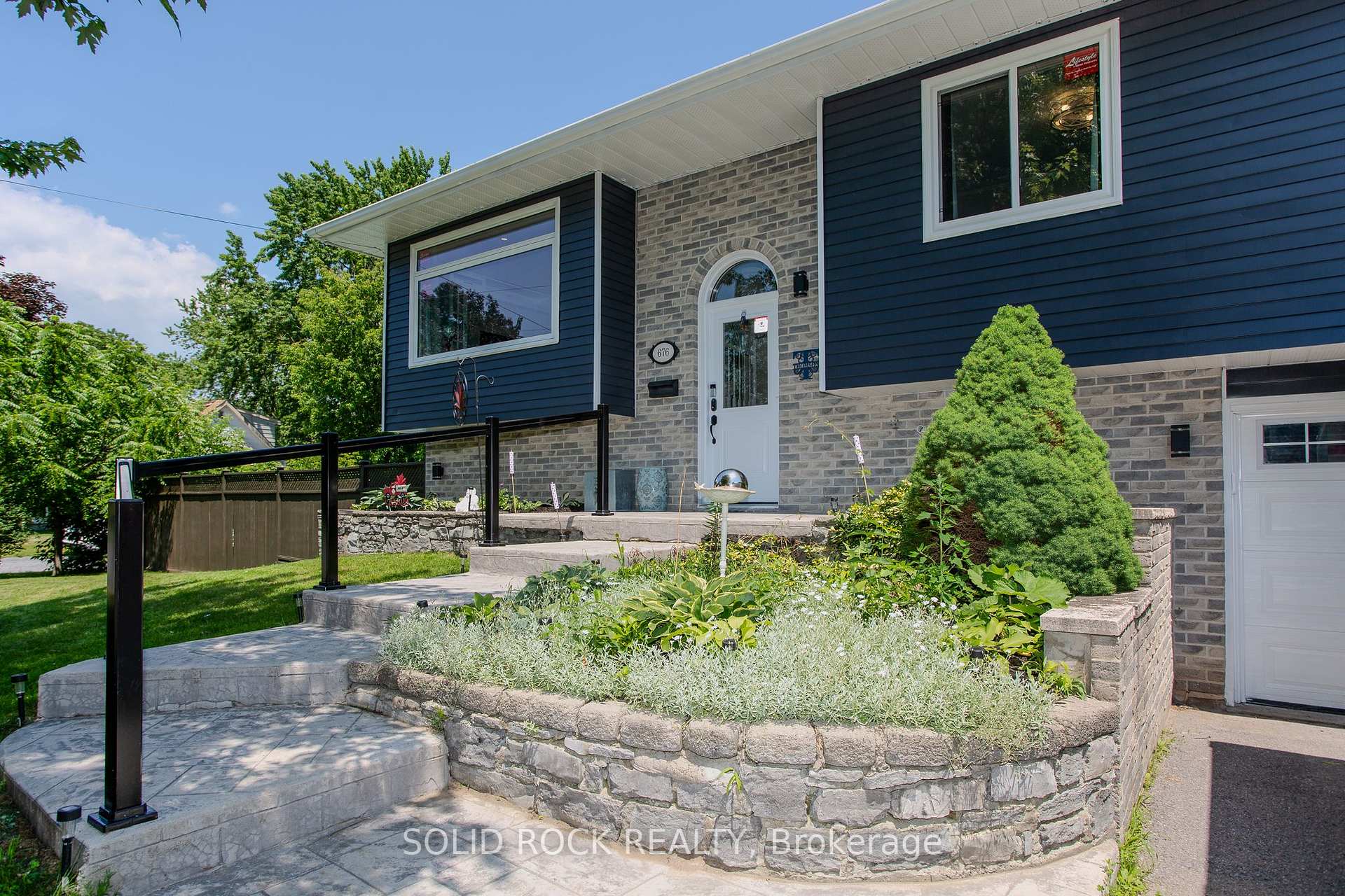 Photo 3 of 676 Centre Street, Kingston, South of Taylor-Kidd Blvd — HOMEH