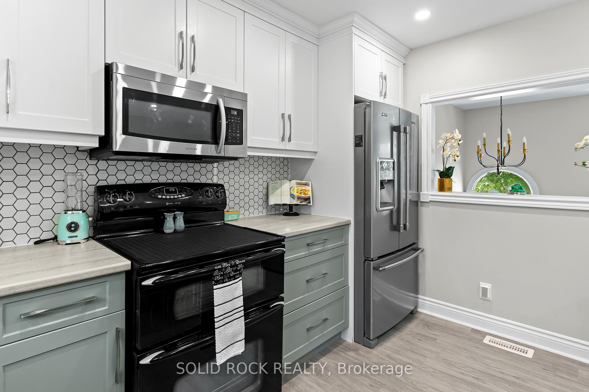Photo 10 of 676 Centre Street, Kingston, South of Taylor-Kidd Blvd — HOMEH