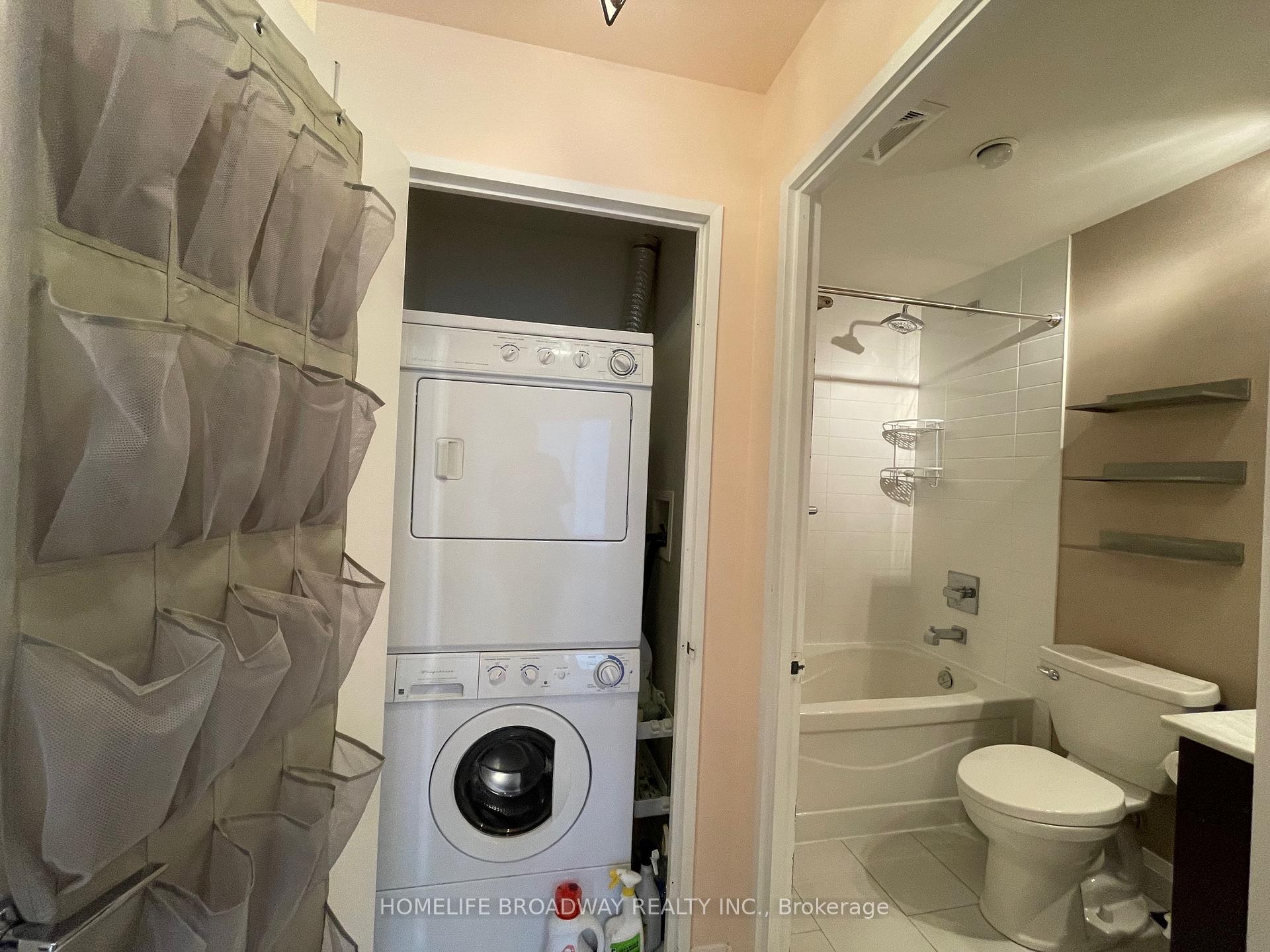 Photo 12 of Unit 811, 83 Redpath Avenue, Toronto, Mount Pleasant West — HOMEH