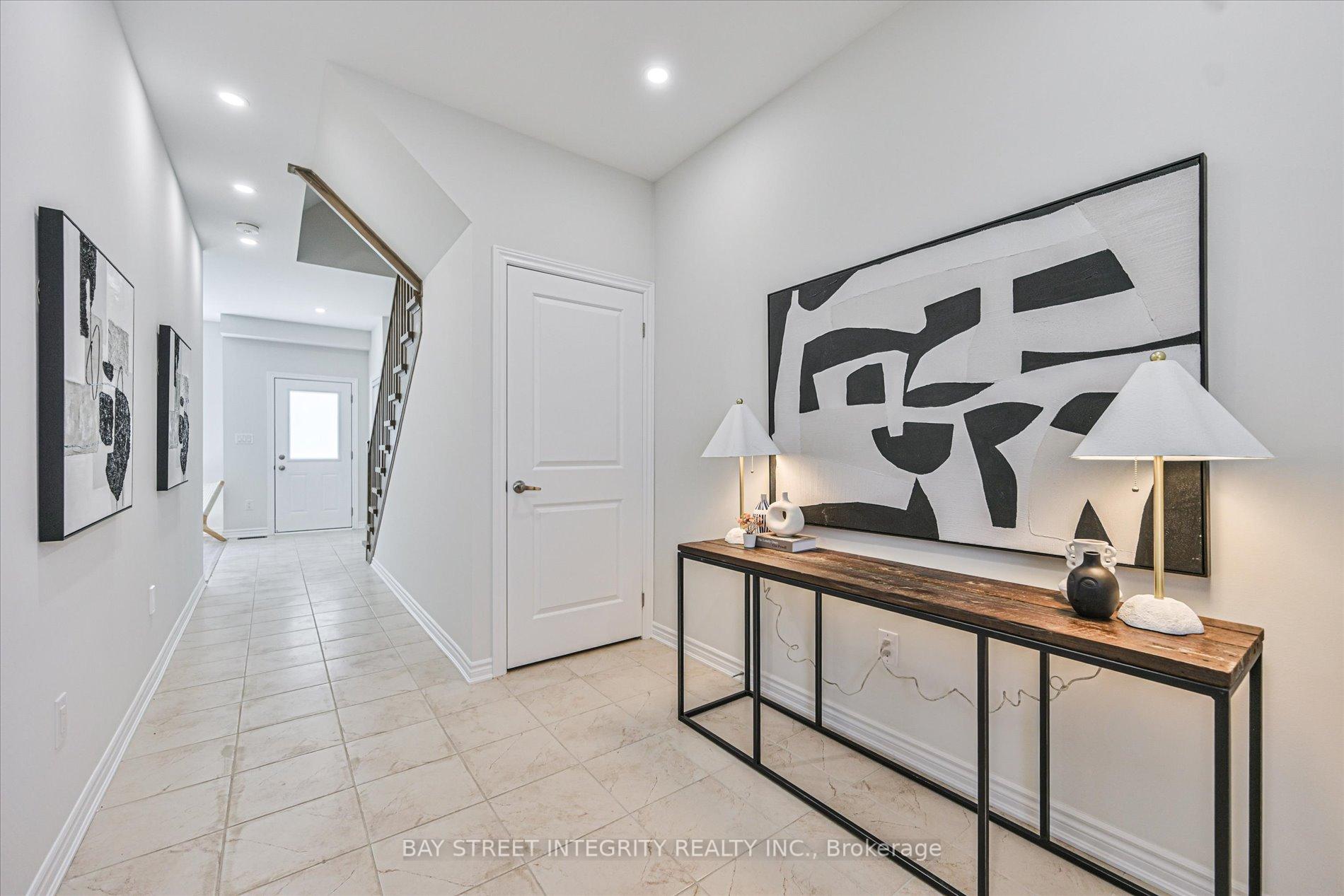 Photo 5 of 23 Chicago Lane, Markham, Wismer — HOMEH