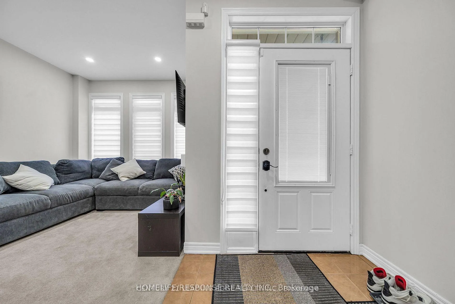 Photo 9 of 5 Gooseman Crescent, Markham, Box Grove — HOMEH
