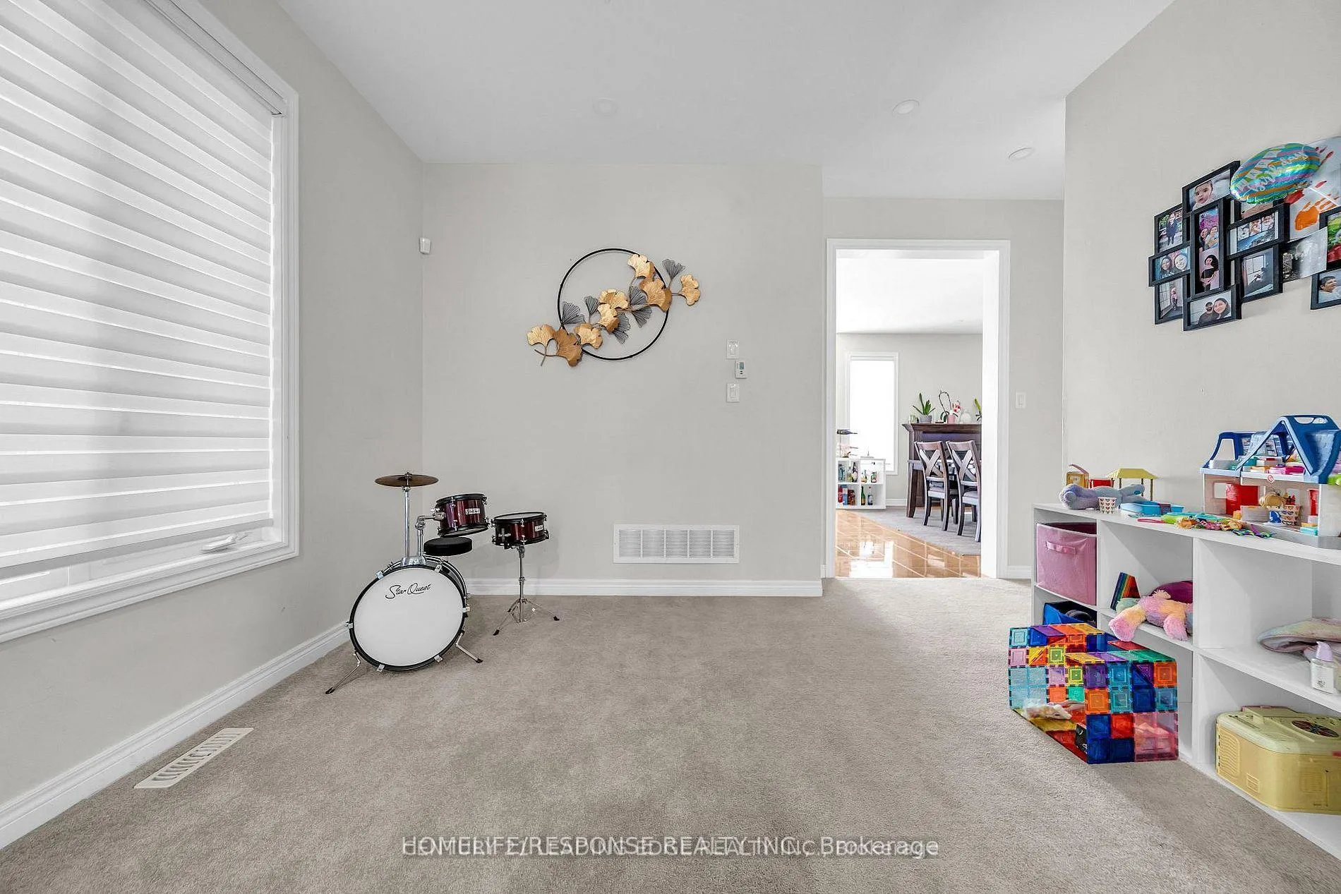 Photo 12 of 5 Gooseman Crescent, Markham, Box Grove — HOMEH
