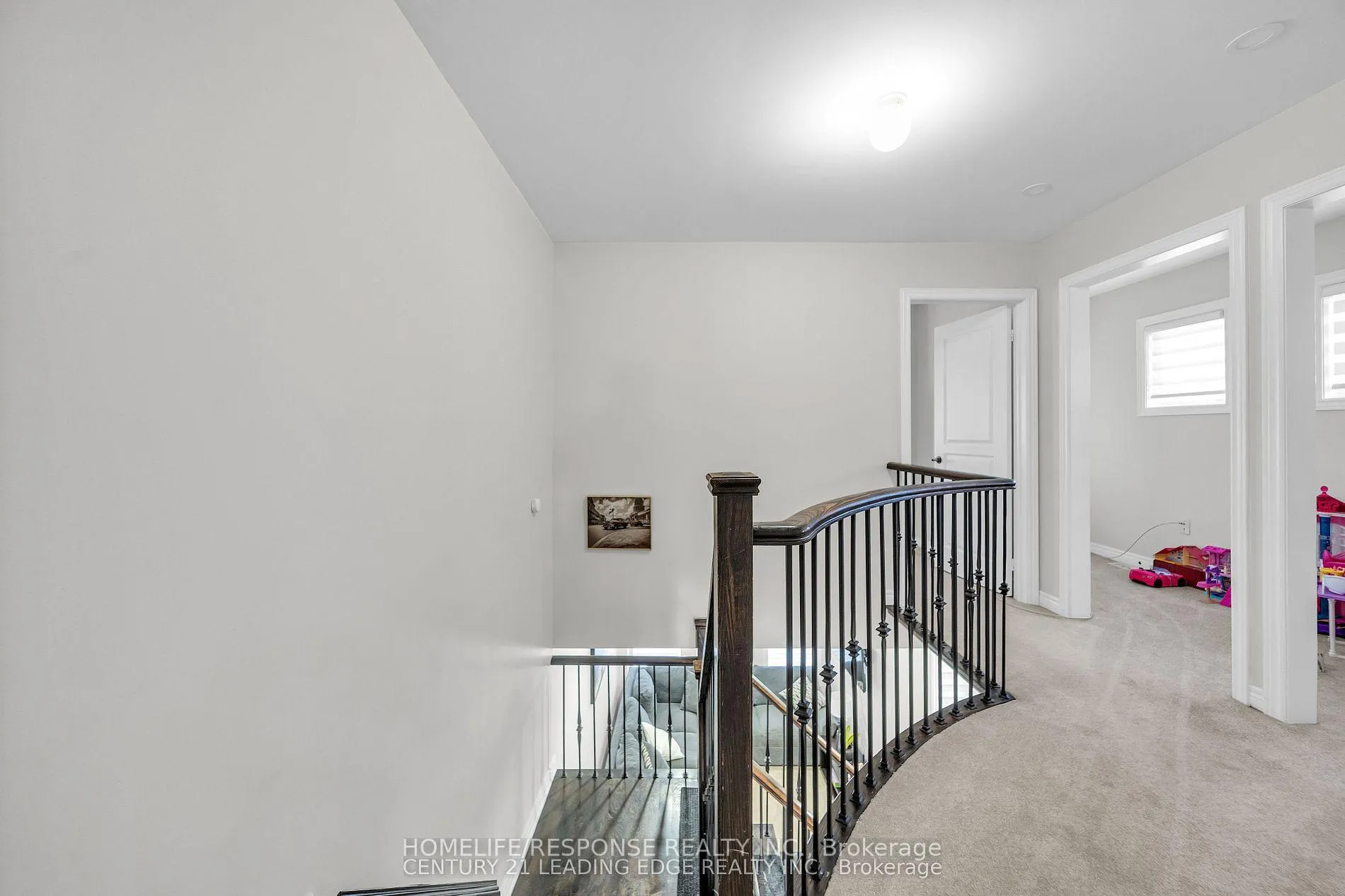 Photo 21 of 5 Gooseman Crescent, Markham, Box Grove — HOMEH