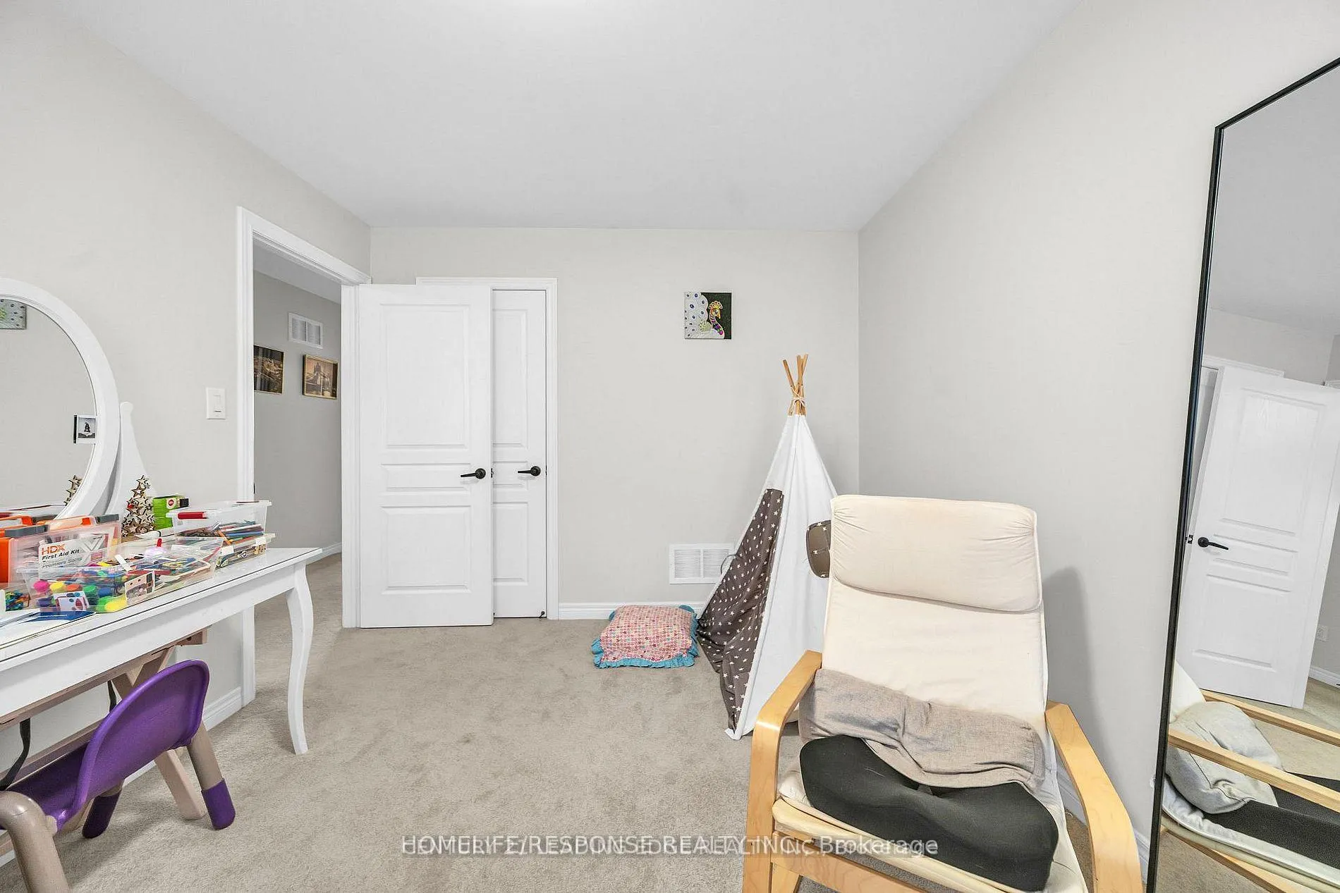 Photo 37 of 5 Gooseman Crescent, Markham, Box Grove — HOMEH