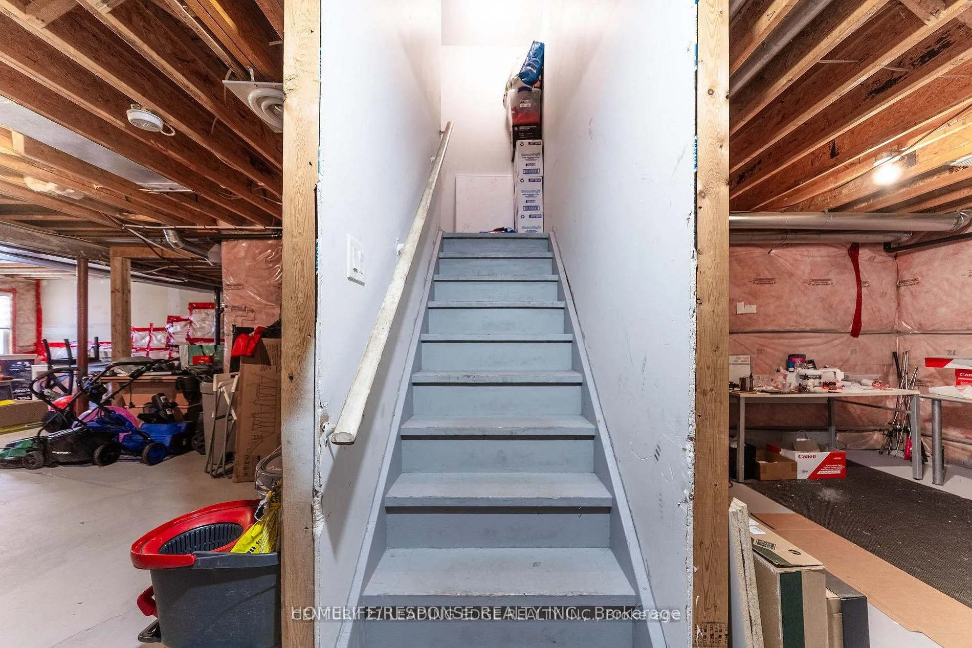 Photo 38 of 5 Gooseman Crescent, Markham, Box Grove — HOMEH
