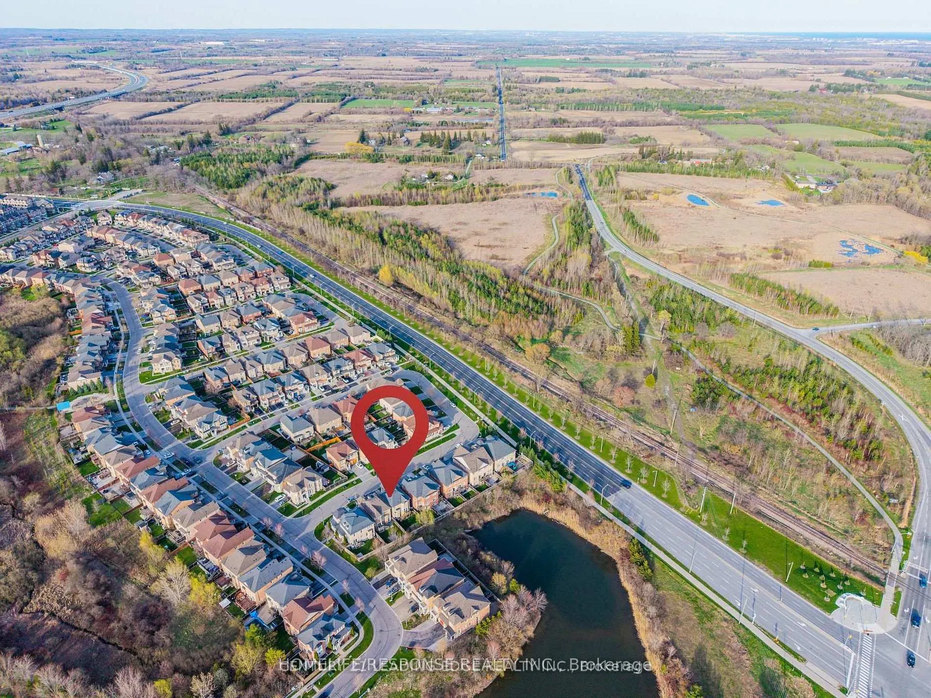 Photo 44 of 5 Gooseman Crescent, Markham, Box Grove — HOMEH