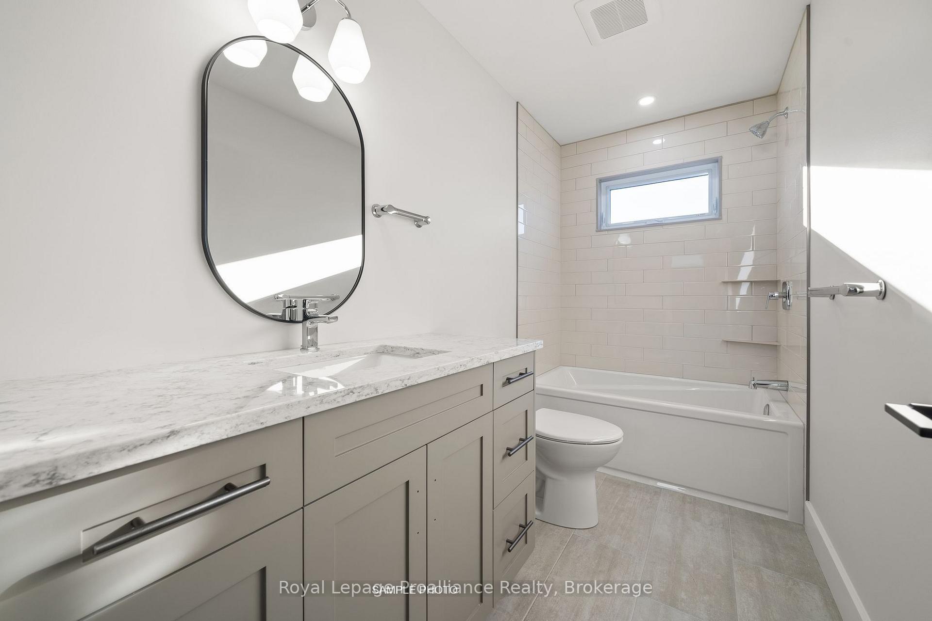 Photo 25 of 32 Fraser Drive, Quinte West, Sidney Ward — HOMEH
