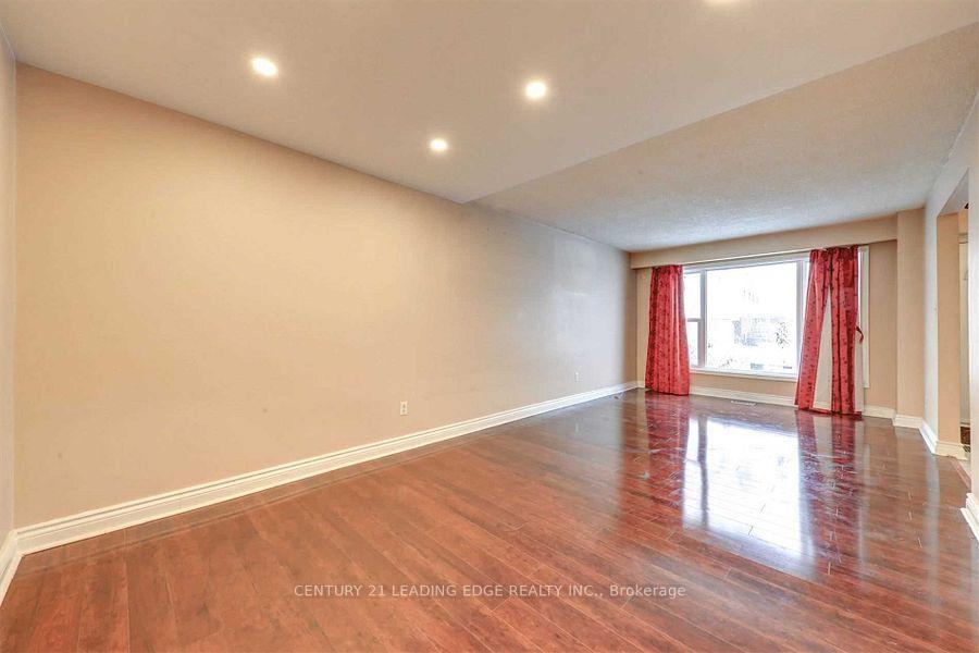 Photo 6 of 45 Burkwood Crescent, Scarborough, Malvern — HOMEH