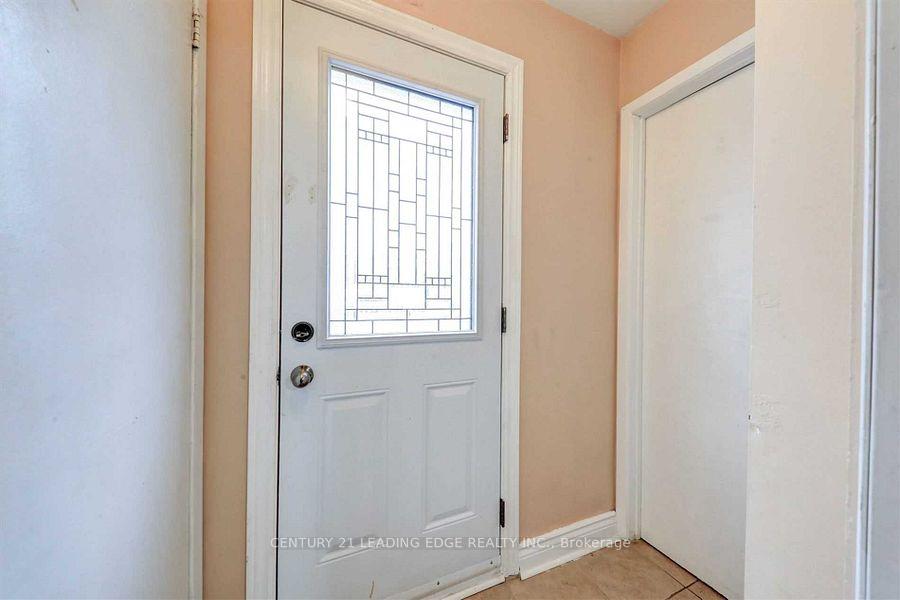 Photo 13 of 45 Burkwood Crescent, Scarborough, Malvern — HOMEH