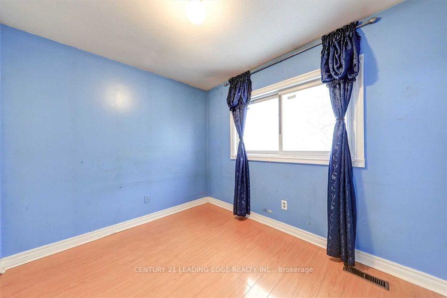 Photo 15 of 45 Burkwood Crescent, Scarborough, Malvern — HOMEH
