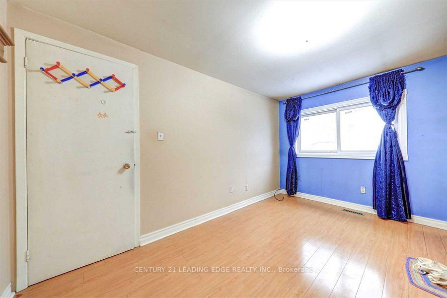 Photo 17 of 45 Burkwood Crescent, Scarborough, Malvern — HOMEH