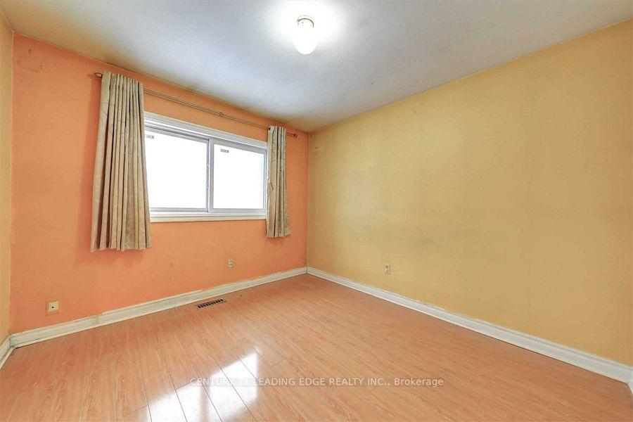 Photo 19 of 45 Burkwood Crescent, Scarborough, Malvern — HOMEH