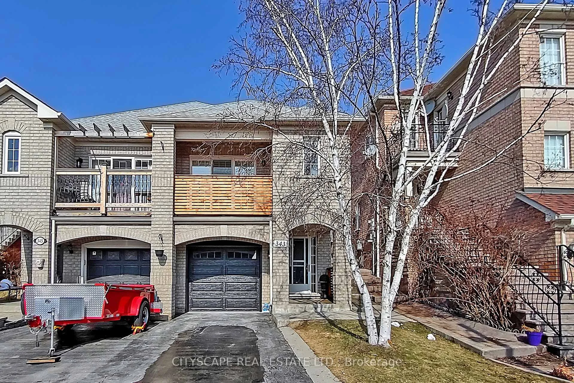 Front of Unit Upper, 343 Wildgrass Road