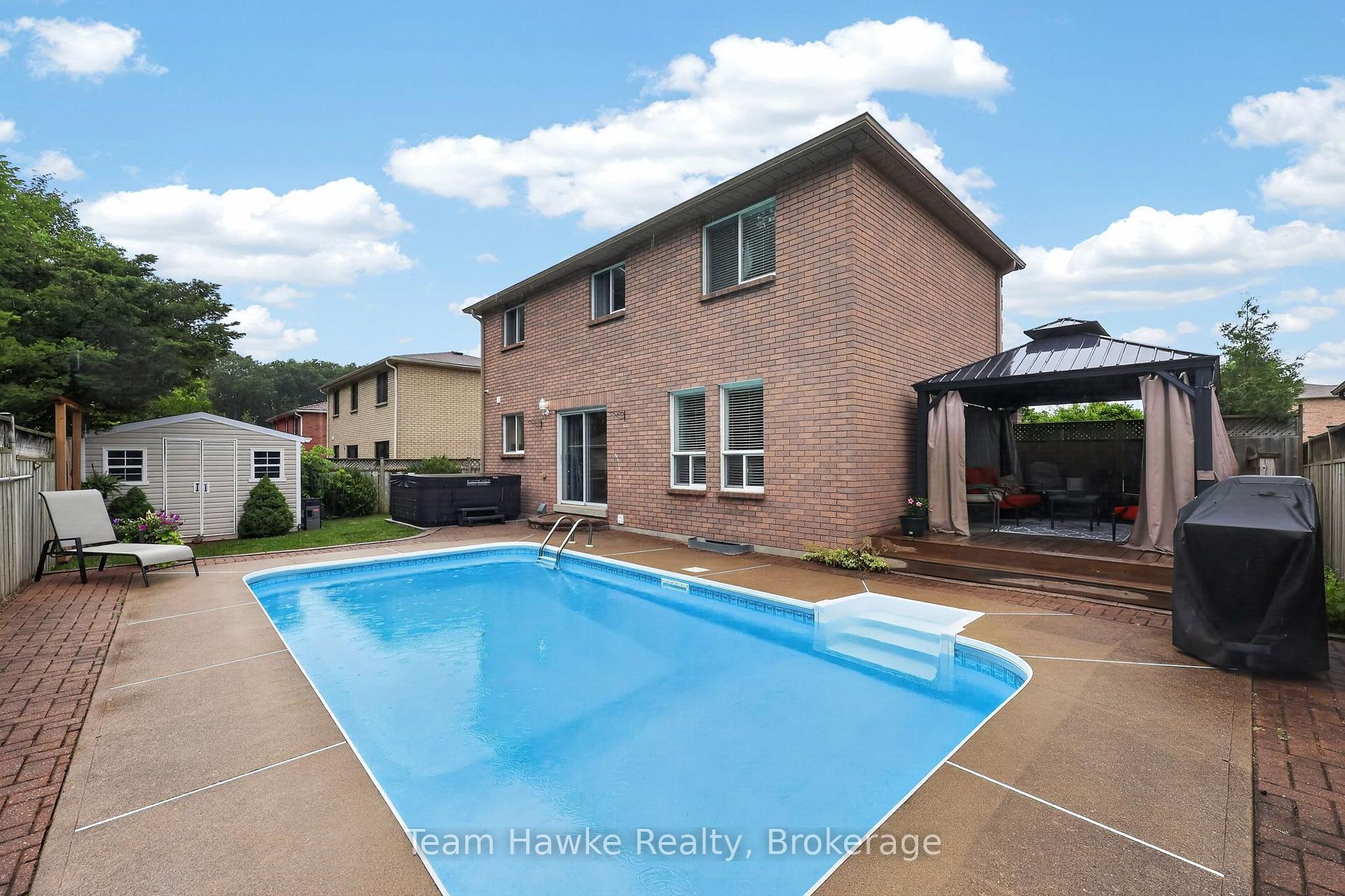 Photo 30 of 1085 Dina Crescent, Midland — HOMEH