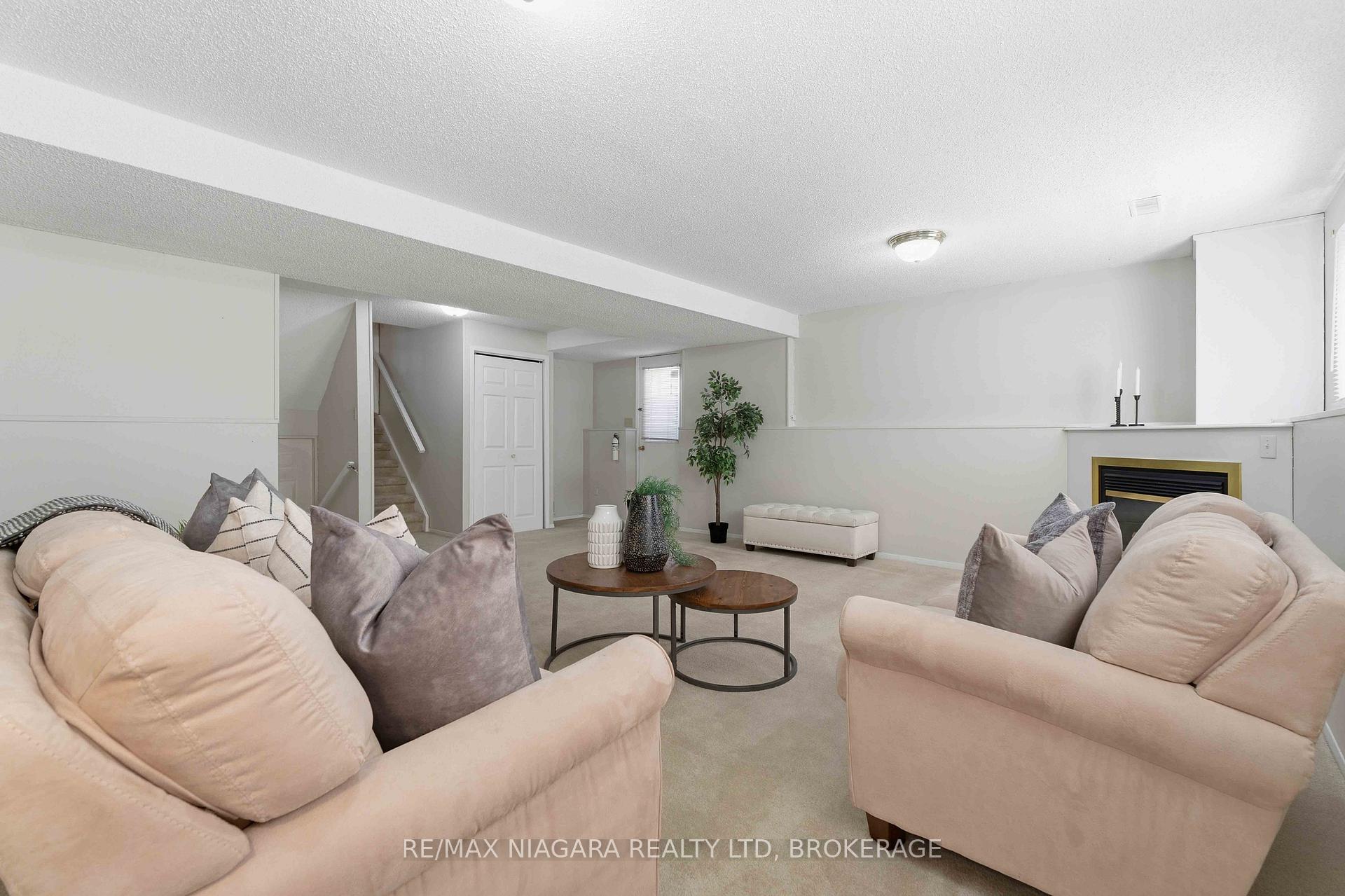Photo 22 of 6156 Wildrose Crescent, Niagara Falls, Oldfield — HOMEH