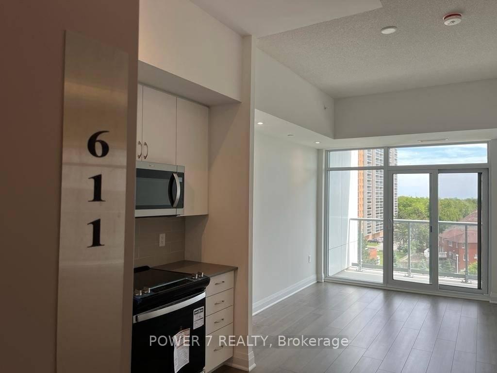 Front of Unit 611, 3220 Sheppard Avenue E