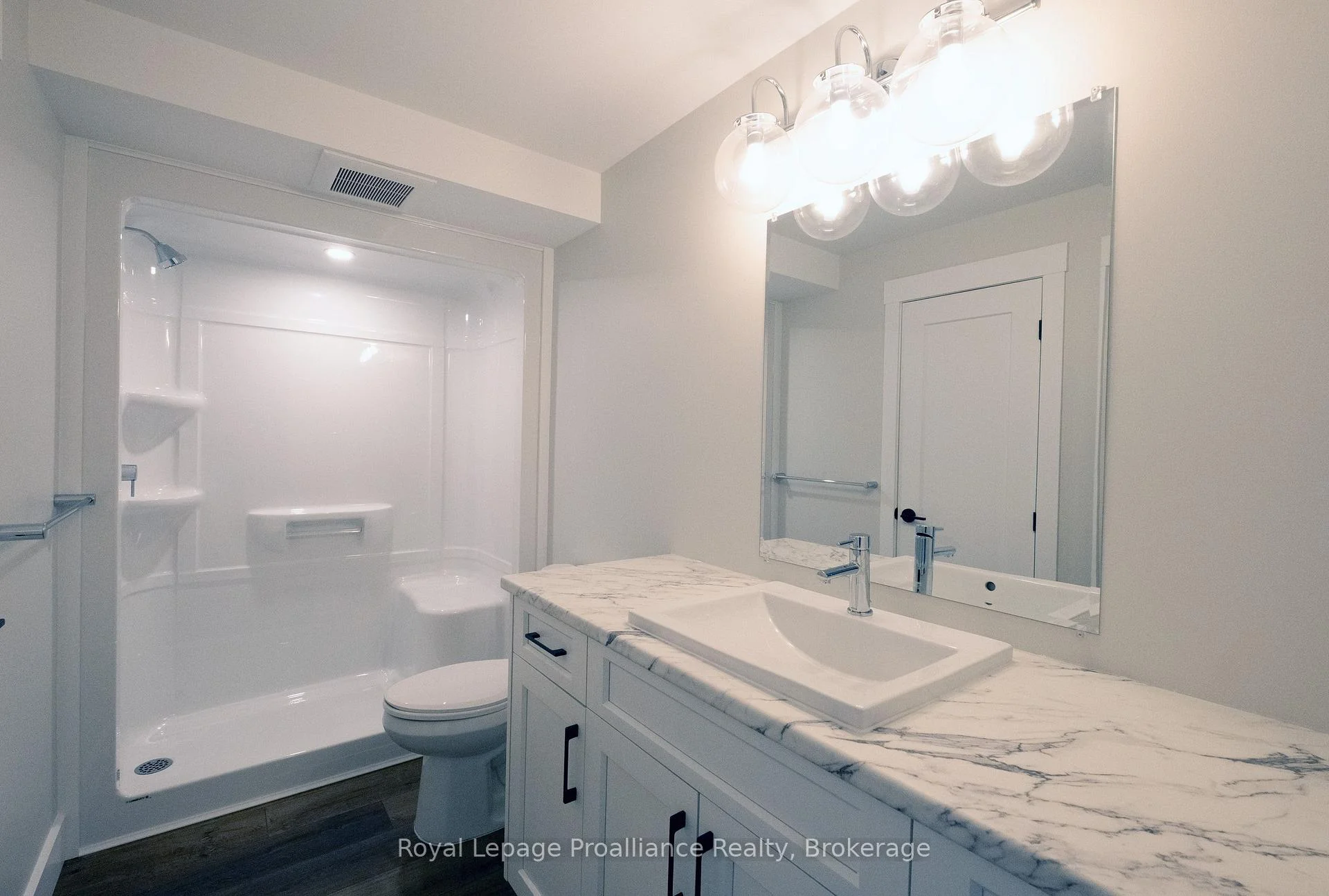 Photo 18 of Unit B, 166 Sienna Avenue, Belleville, Belleville Ward — HOMEH