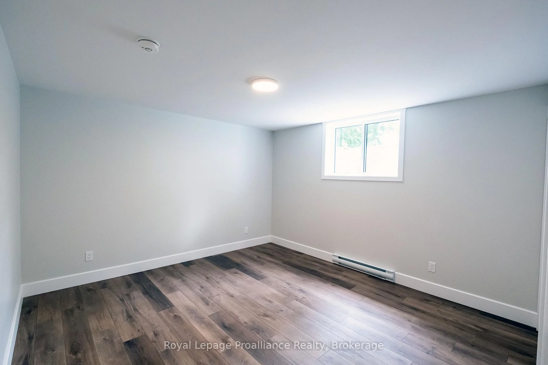 Photo 21 of Unit B, 166 Sienna Avenue, Belleville, Belleville Ward — HOMEH
