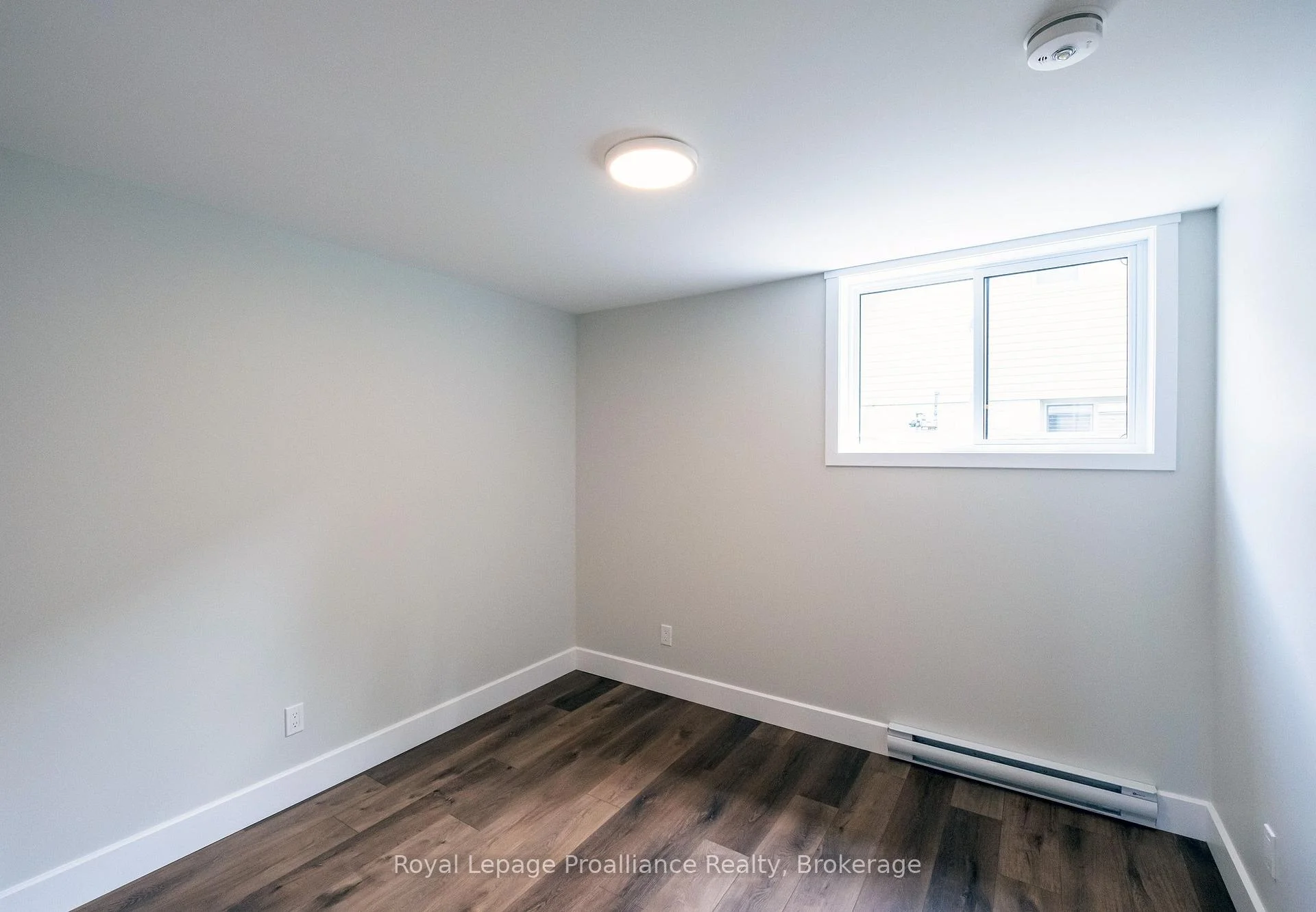 Photo 23 of Unit B, 166 Sienna Avenue, Belleville, Belleville Ward — HOMEH