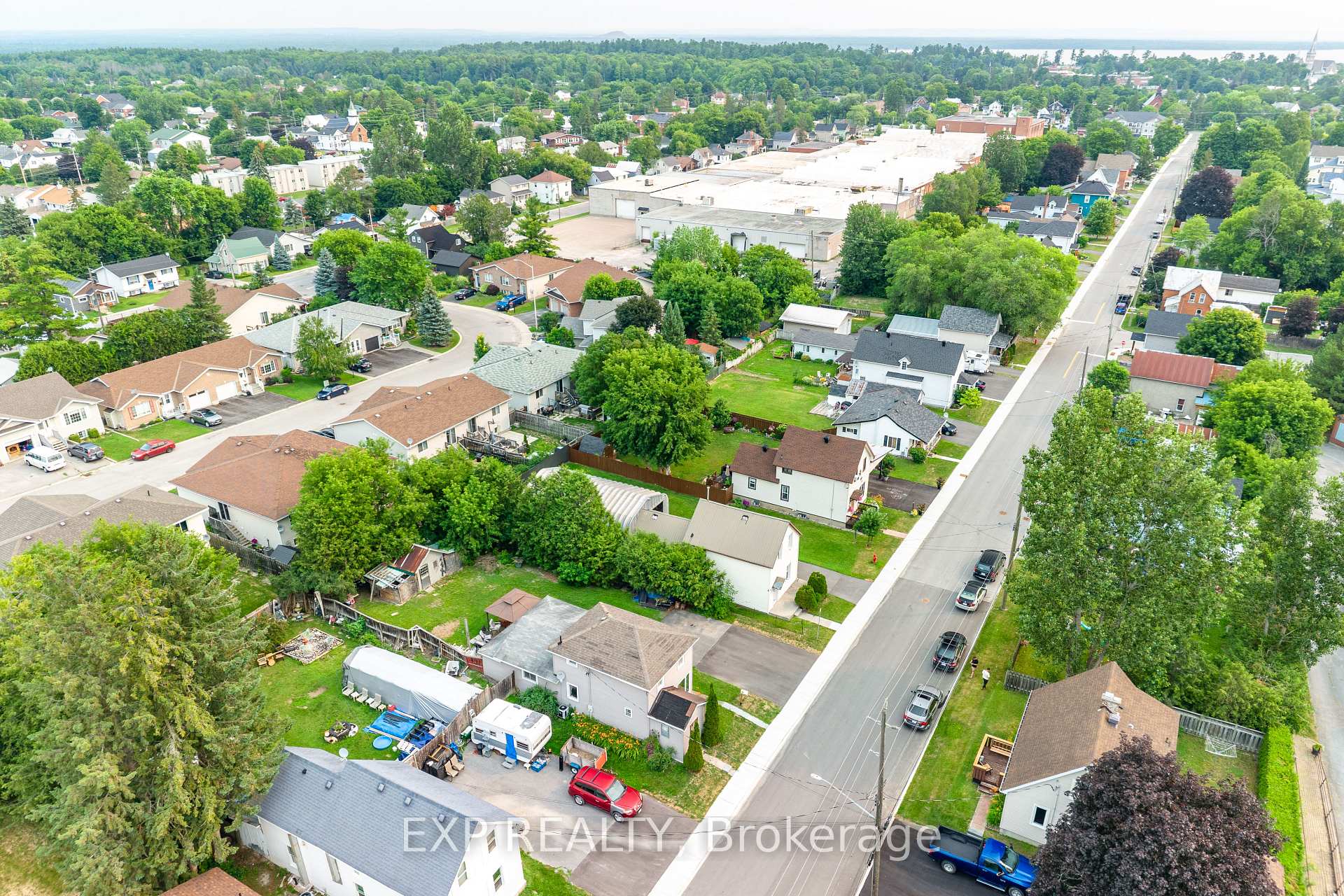 Photo 13 of 111 Macdonald Street, Arnprior, Arnprior — HOMEH