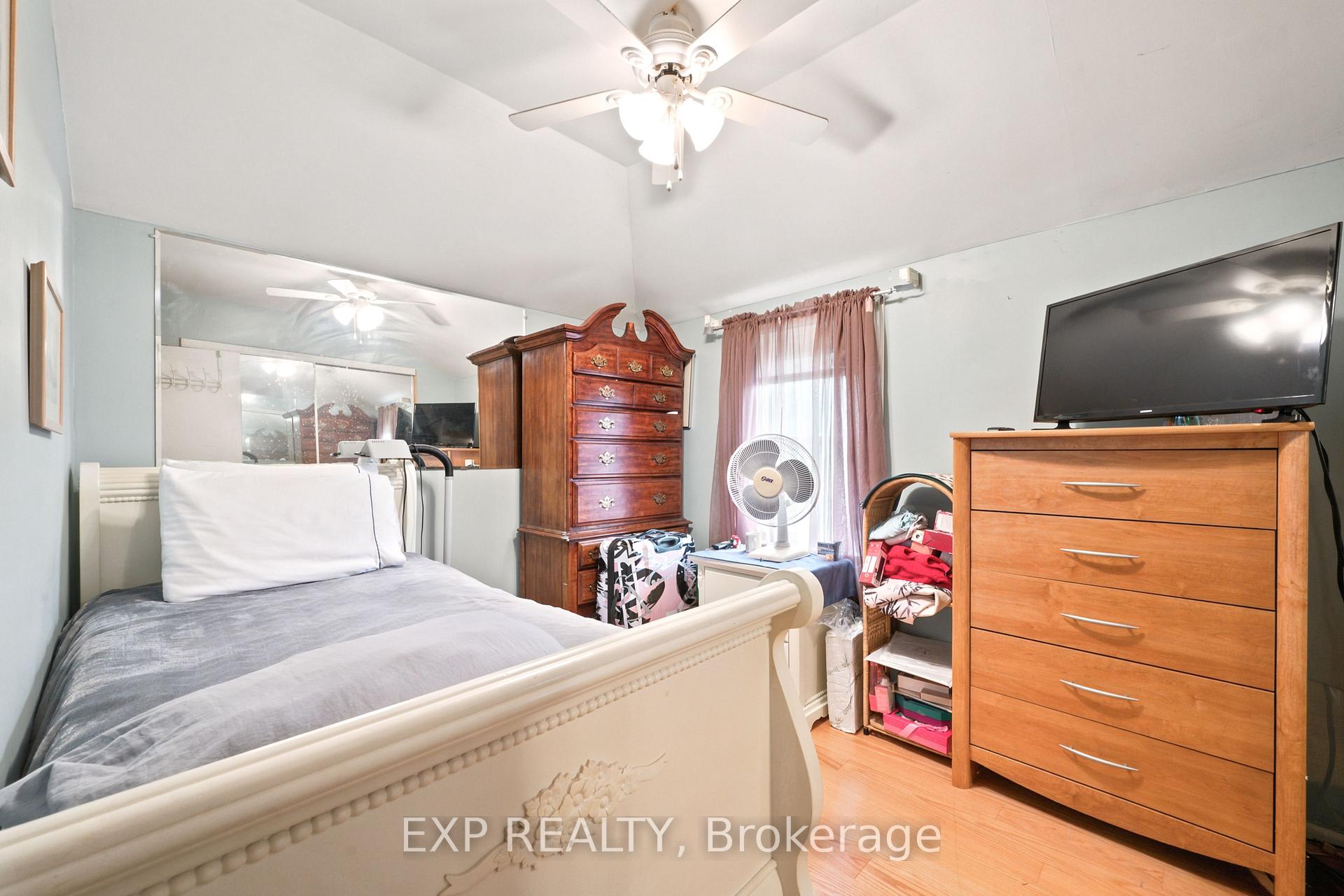 Photo 30 of 111 Macdonald Street, Arnprior, Arnprior — HOMEH