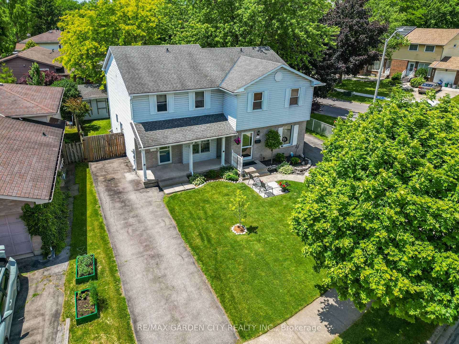 Front of 6479 Malibu Drive