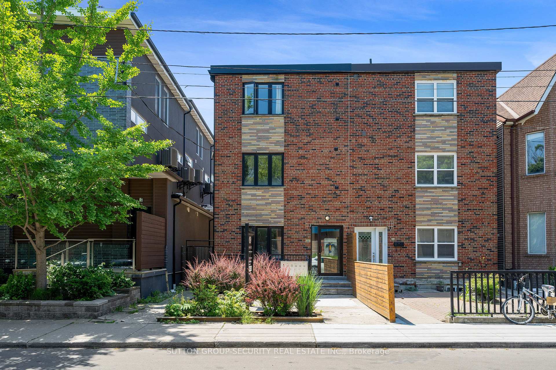 Photo 1 of Unit 3, 62 Lippincott Street, Toronto, Kensington-Chinatown — HOMEH