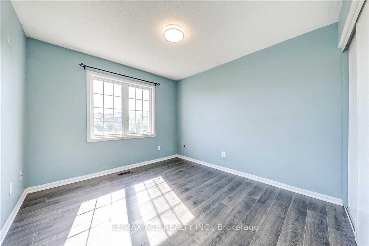 Photo 24 of 35 Pitchpine Drive, Scarborough, Rouge — HOMEH