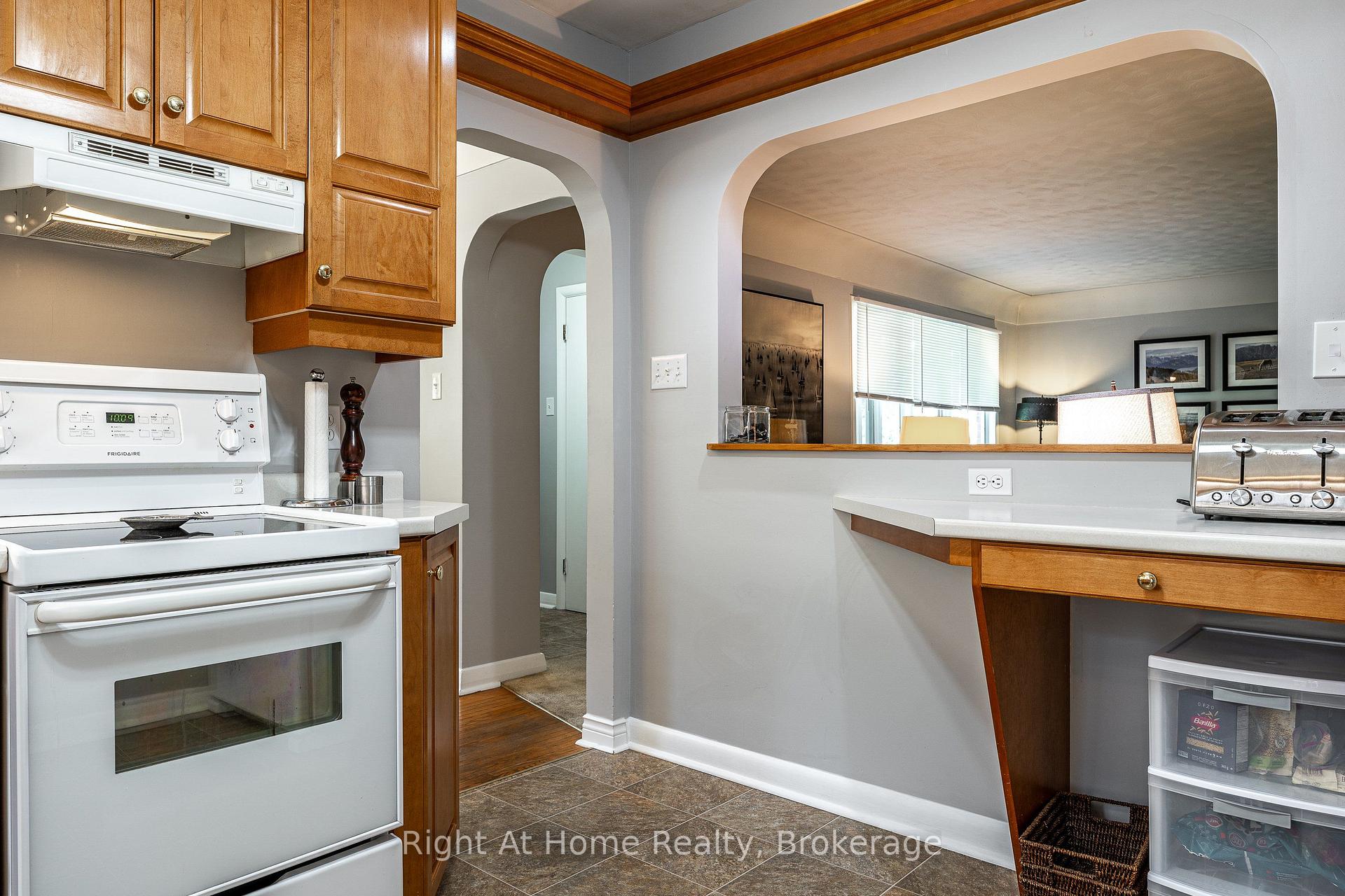 Photo 22 of 202 Easson Street, Stratford — HOMEH