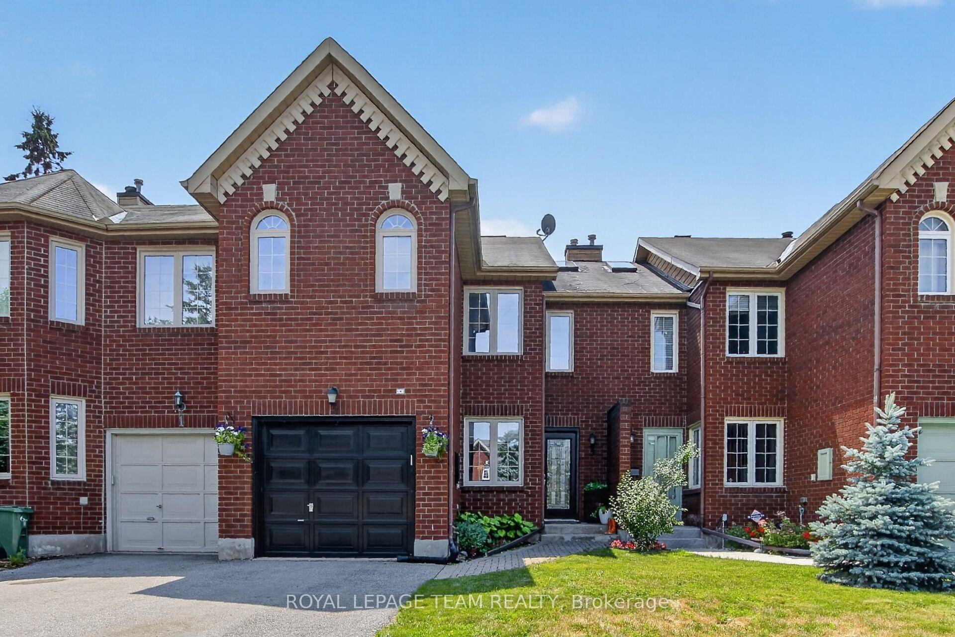 Photo 2 of 3 Hepburn Court, Ottawa, Kanata - Katimavik — HOMEH