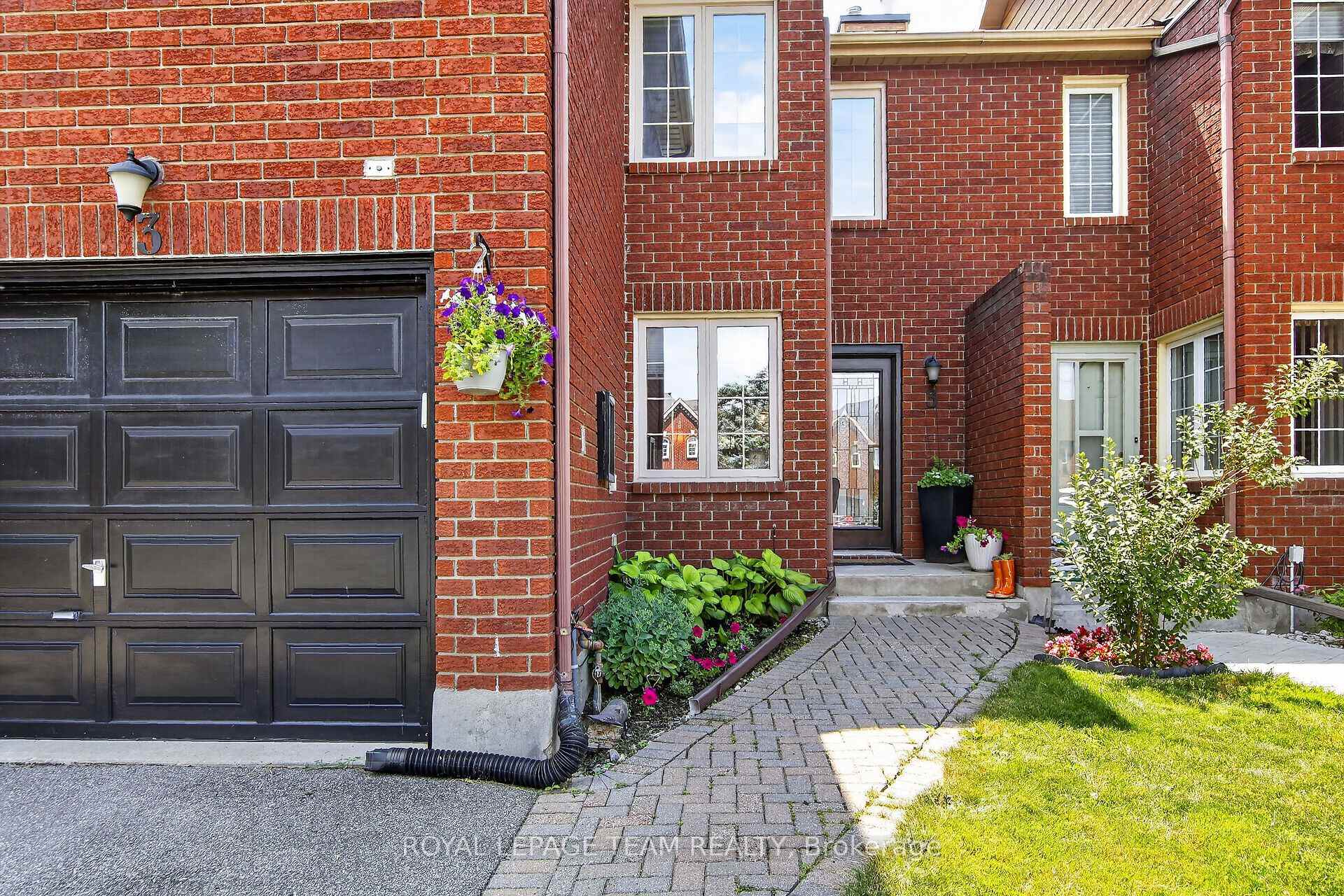Photo 1 of 3 Hepburn Court, Ottawa, Kanata - Katimavik — HOMEH