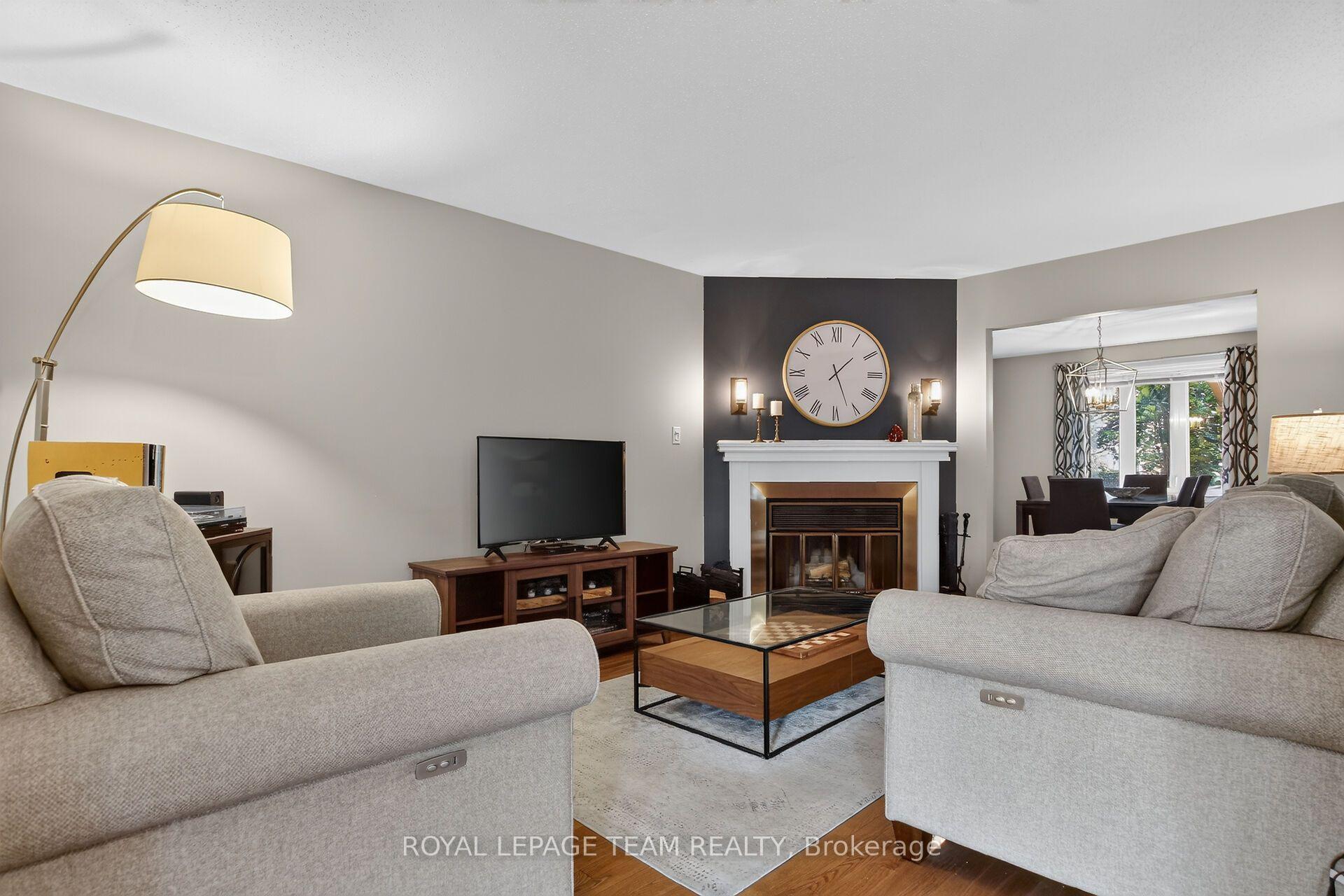 Photo 6 of 3 Hepburn Court, Ottawa, Kanata - Katimavik — HOMEH